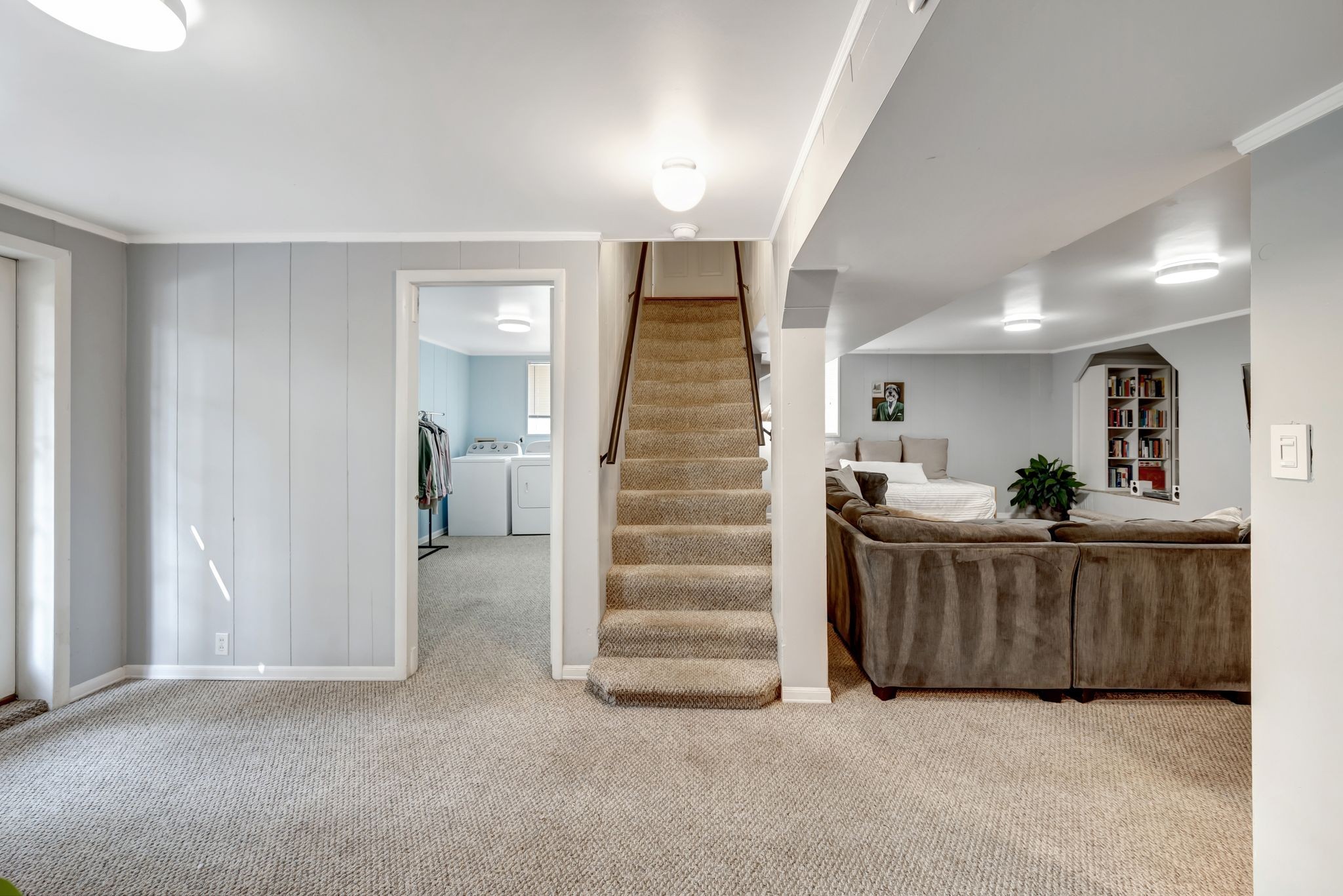 2618 Airpark Dr