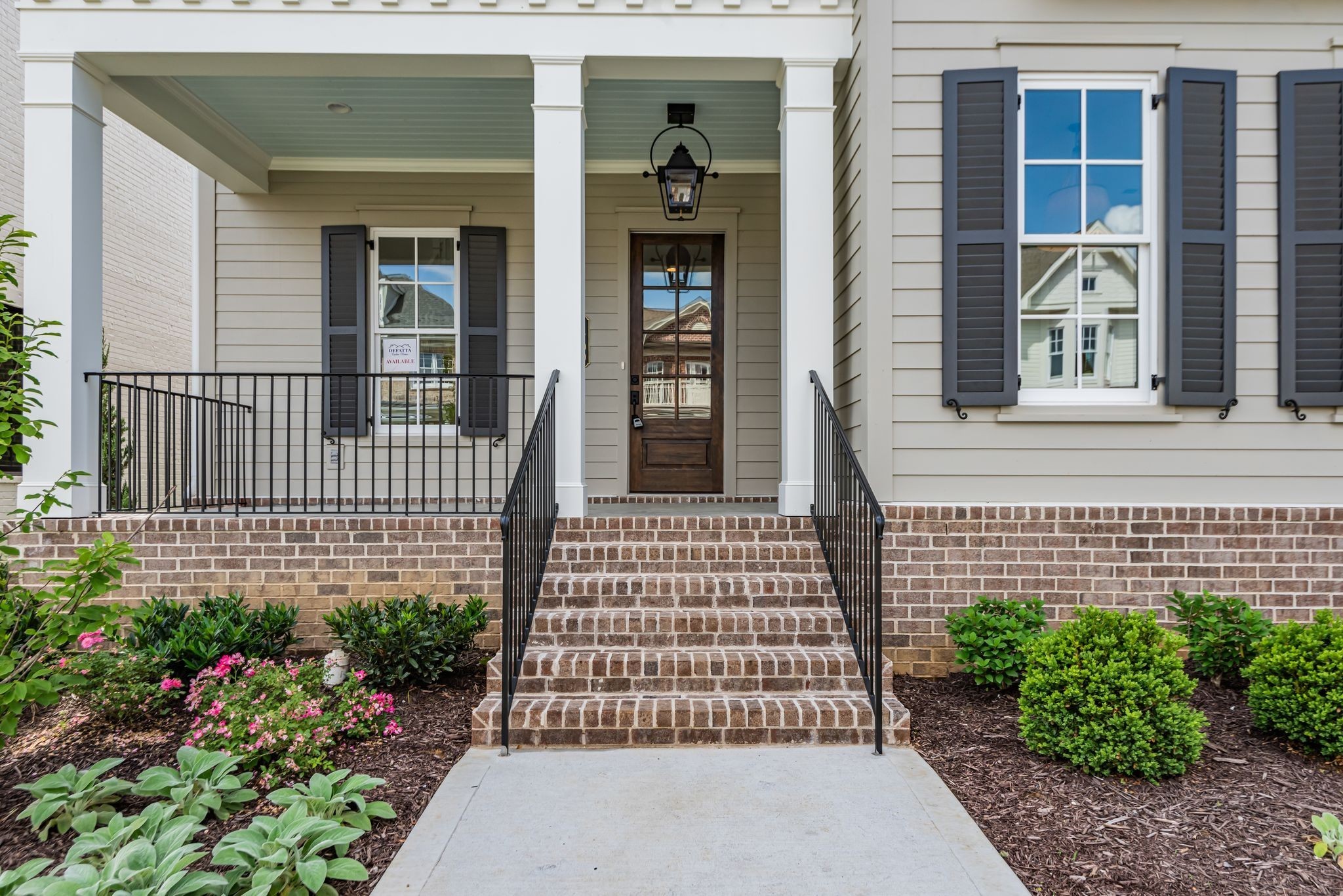 1209 Luckett Rd