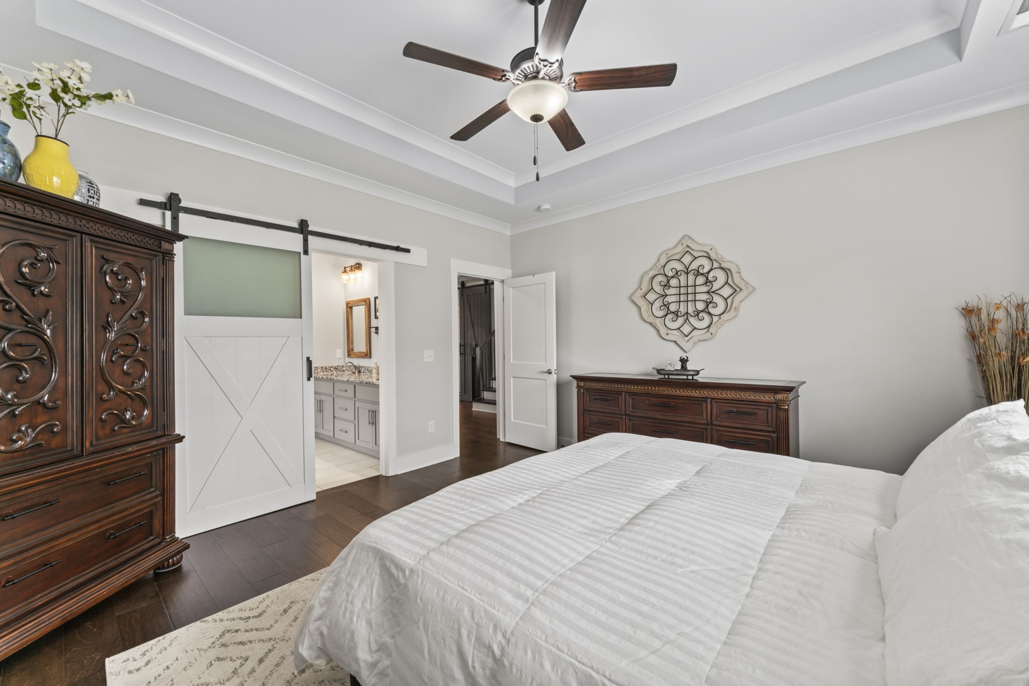 1122 Escalade Ct