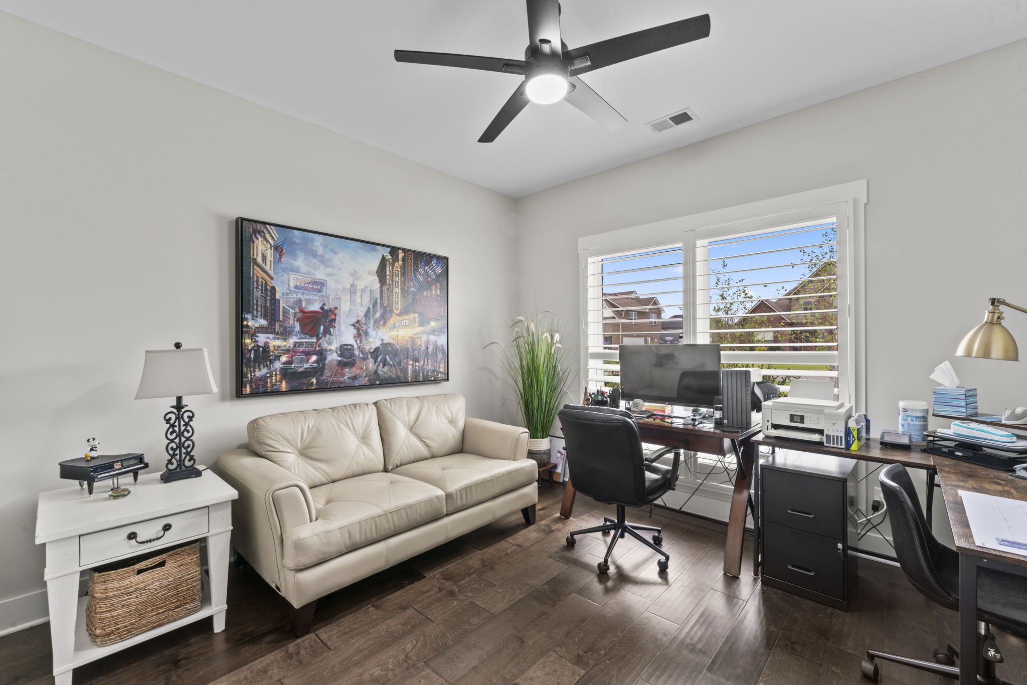 1122 Escalade Ct