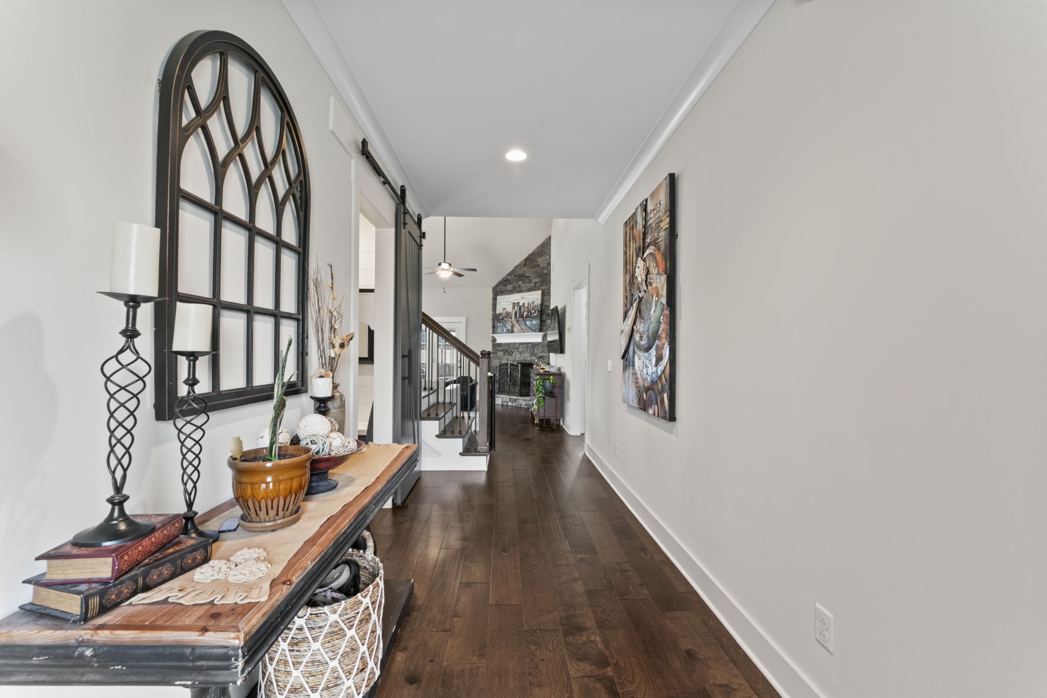 1122 Escalade Ct