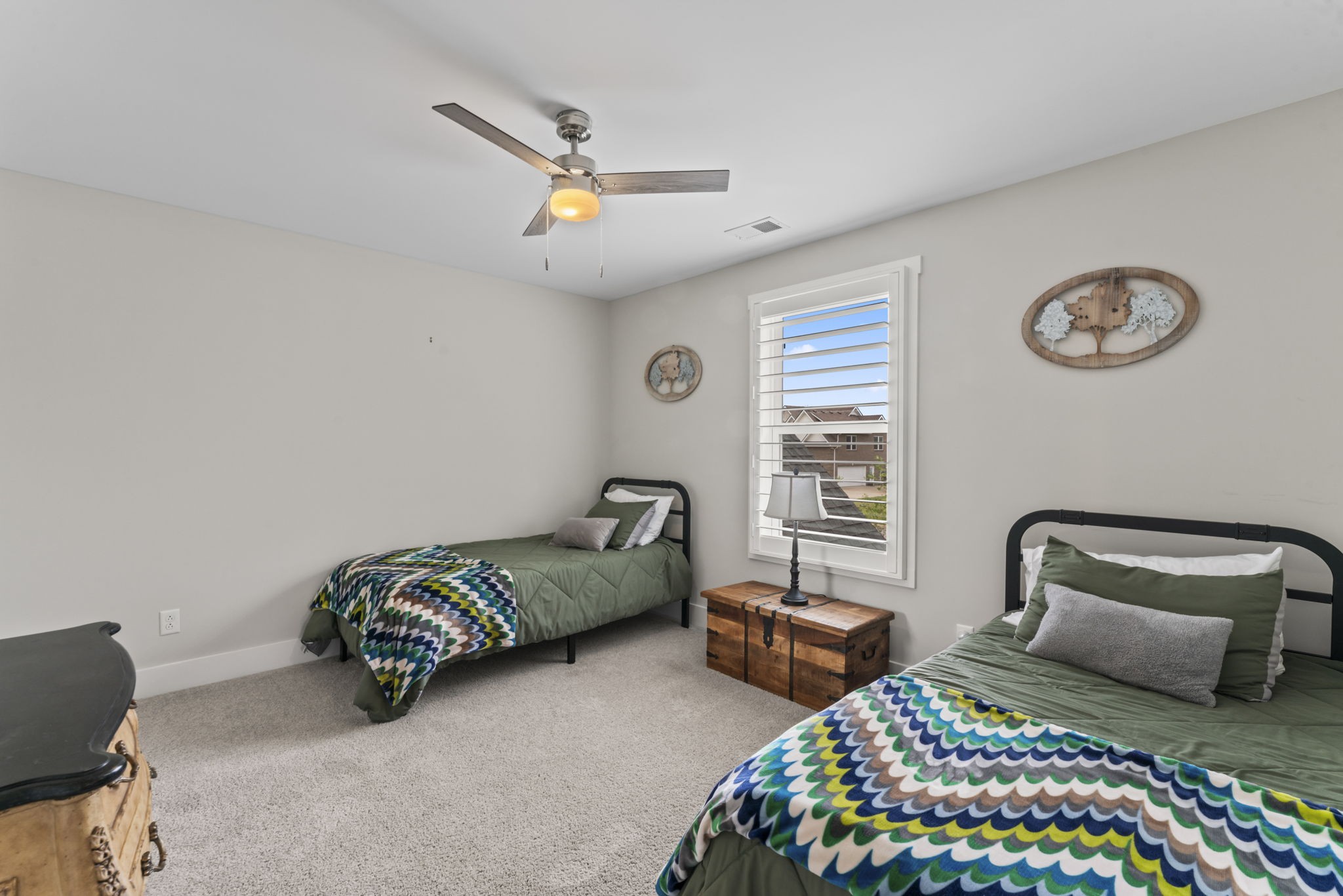 1122 Escalade Ct
