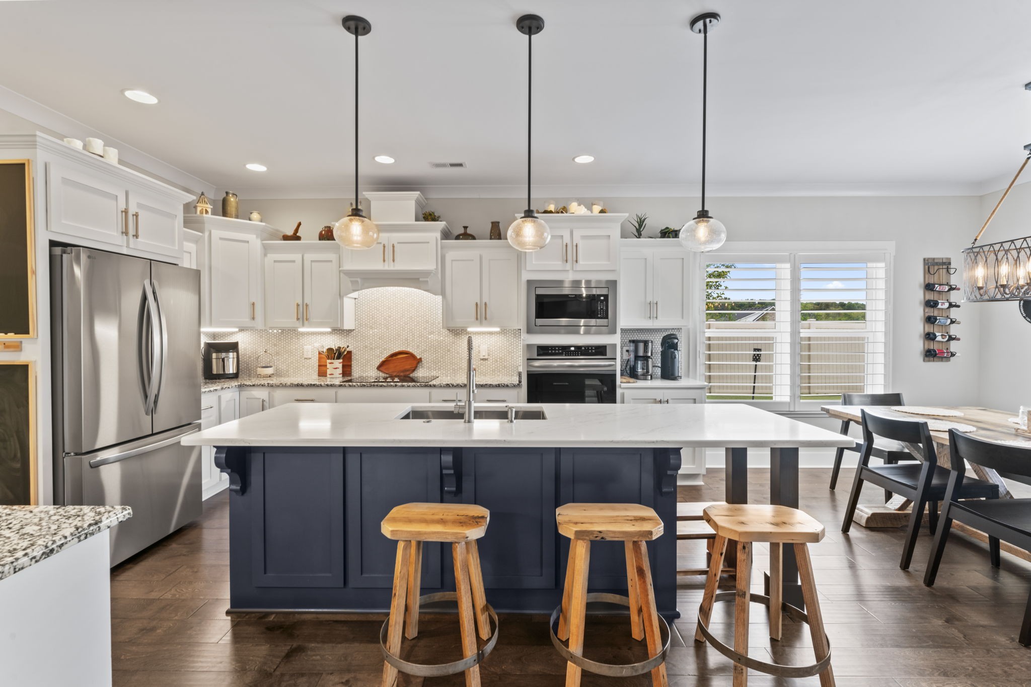 1122 Escalade Ct