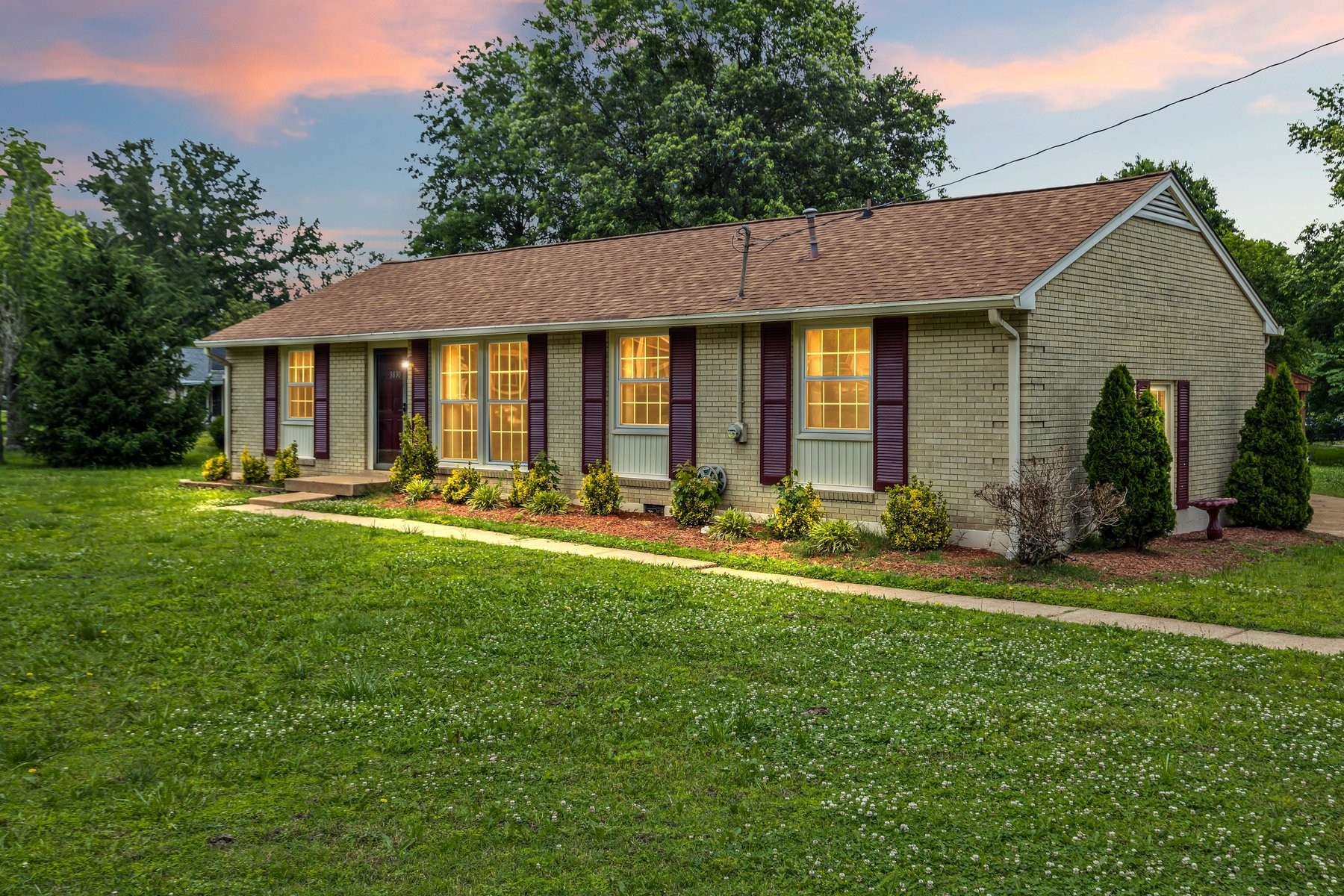 207 Cathy Jo Dr