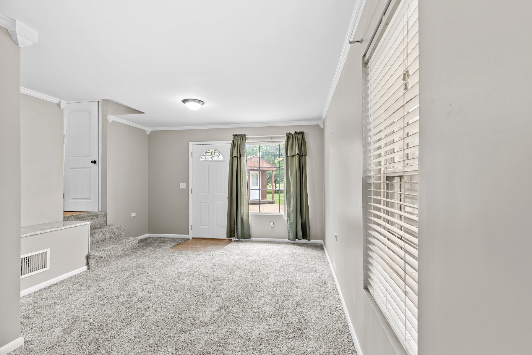 207 Cathy Jo Dr