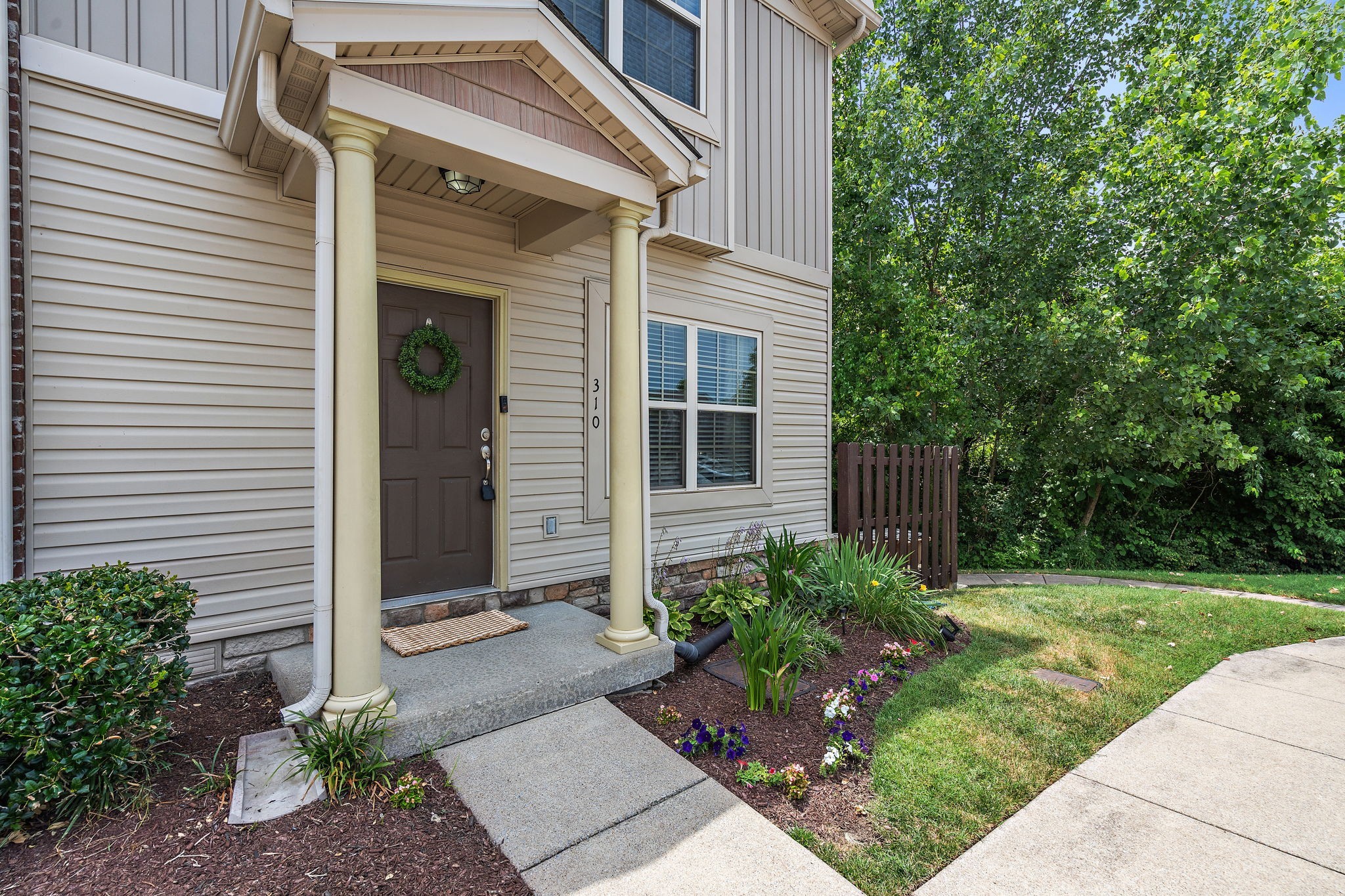 310 Stonecrest Way