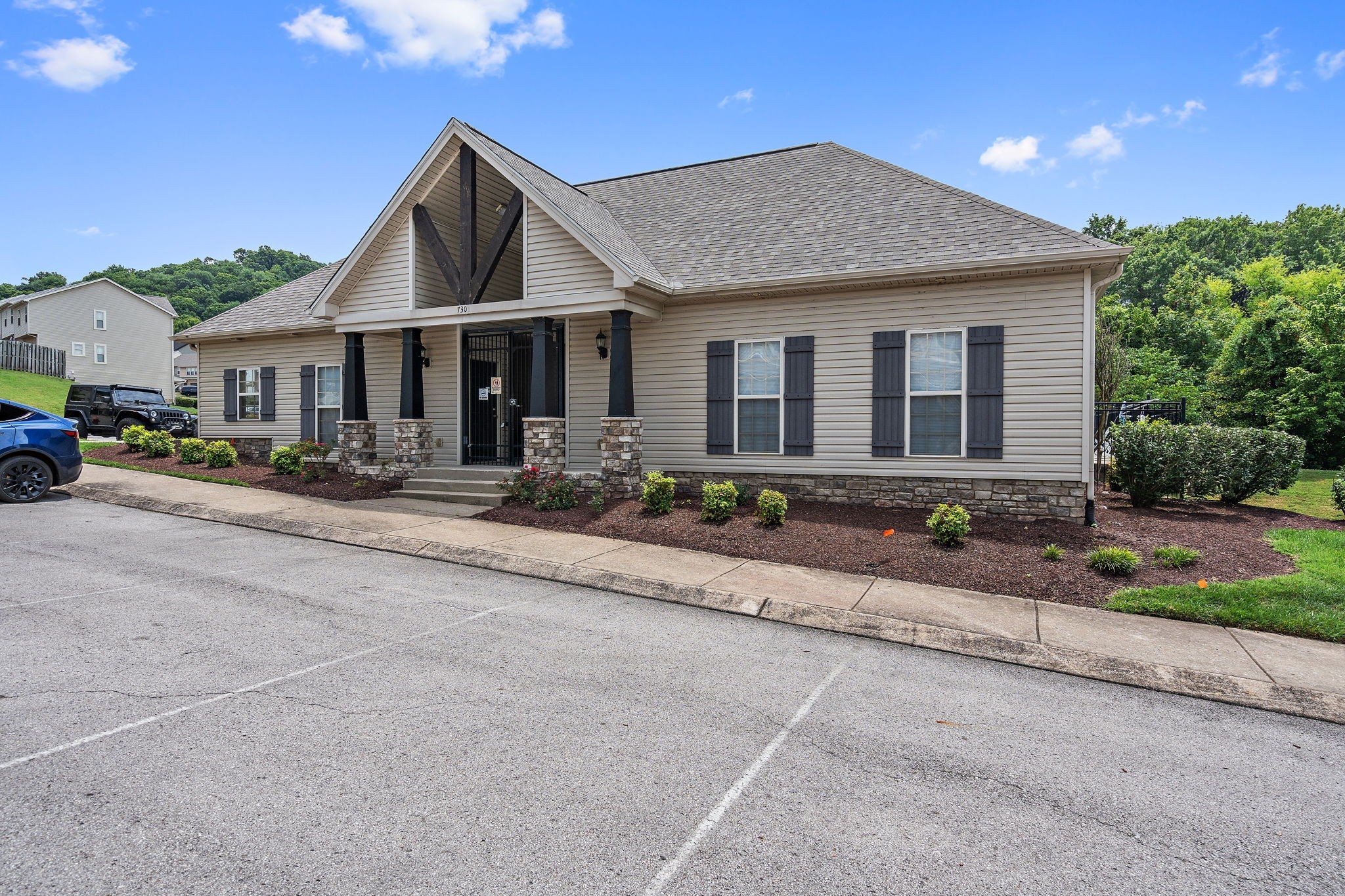 310 Stonecrest Way