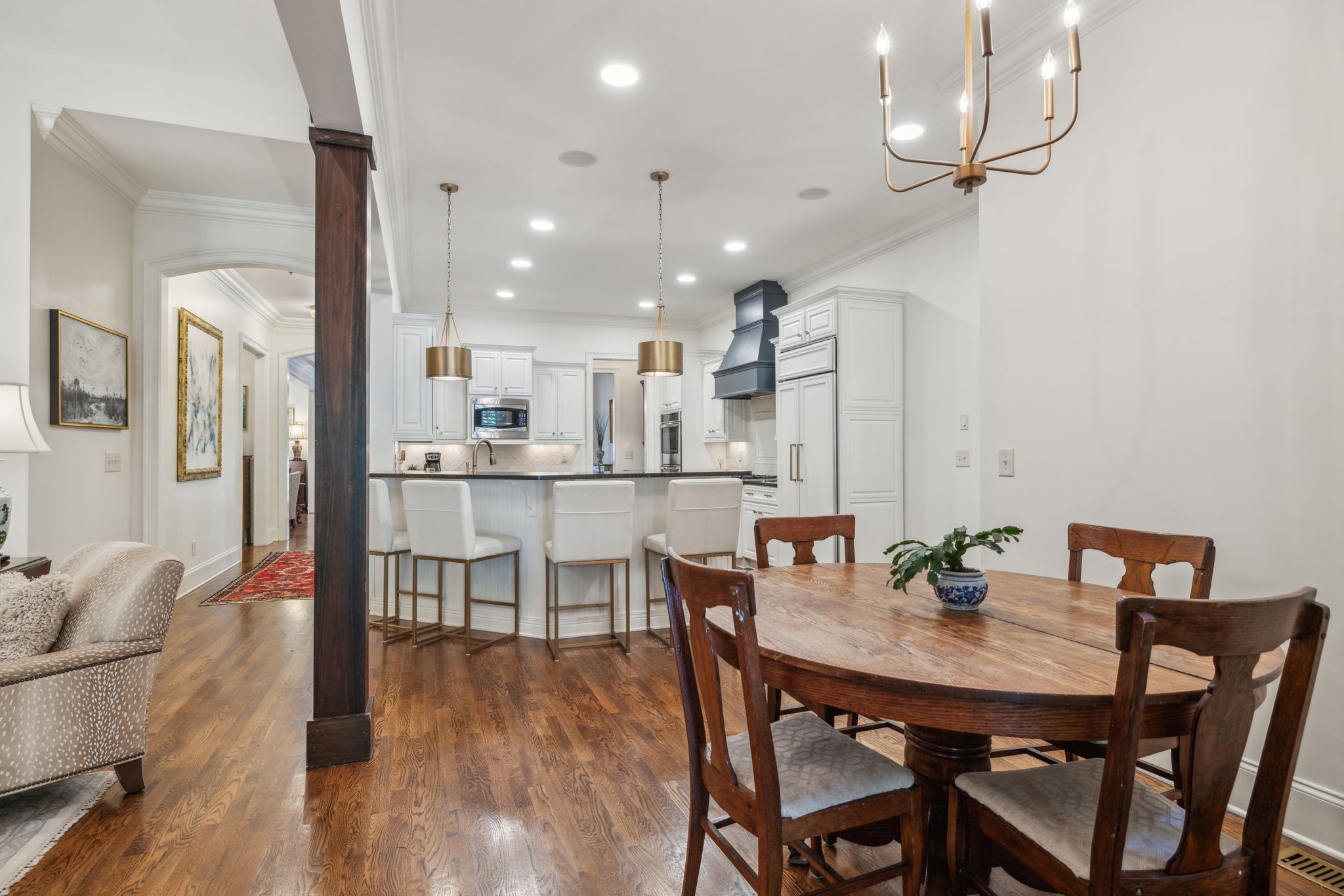 1313 Jewell Ave