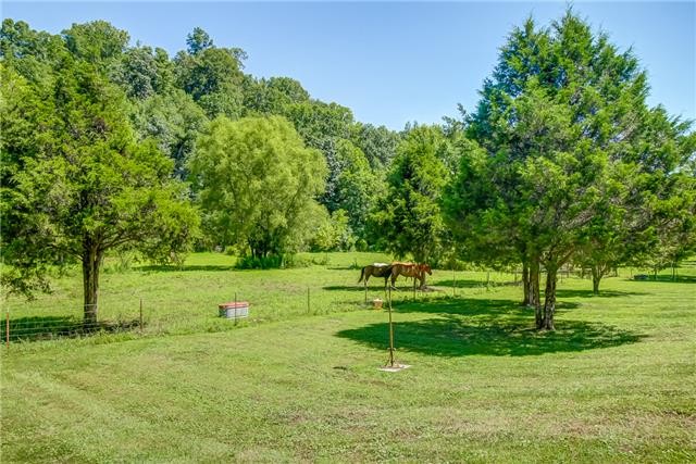 5322 Huffman Road