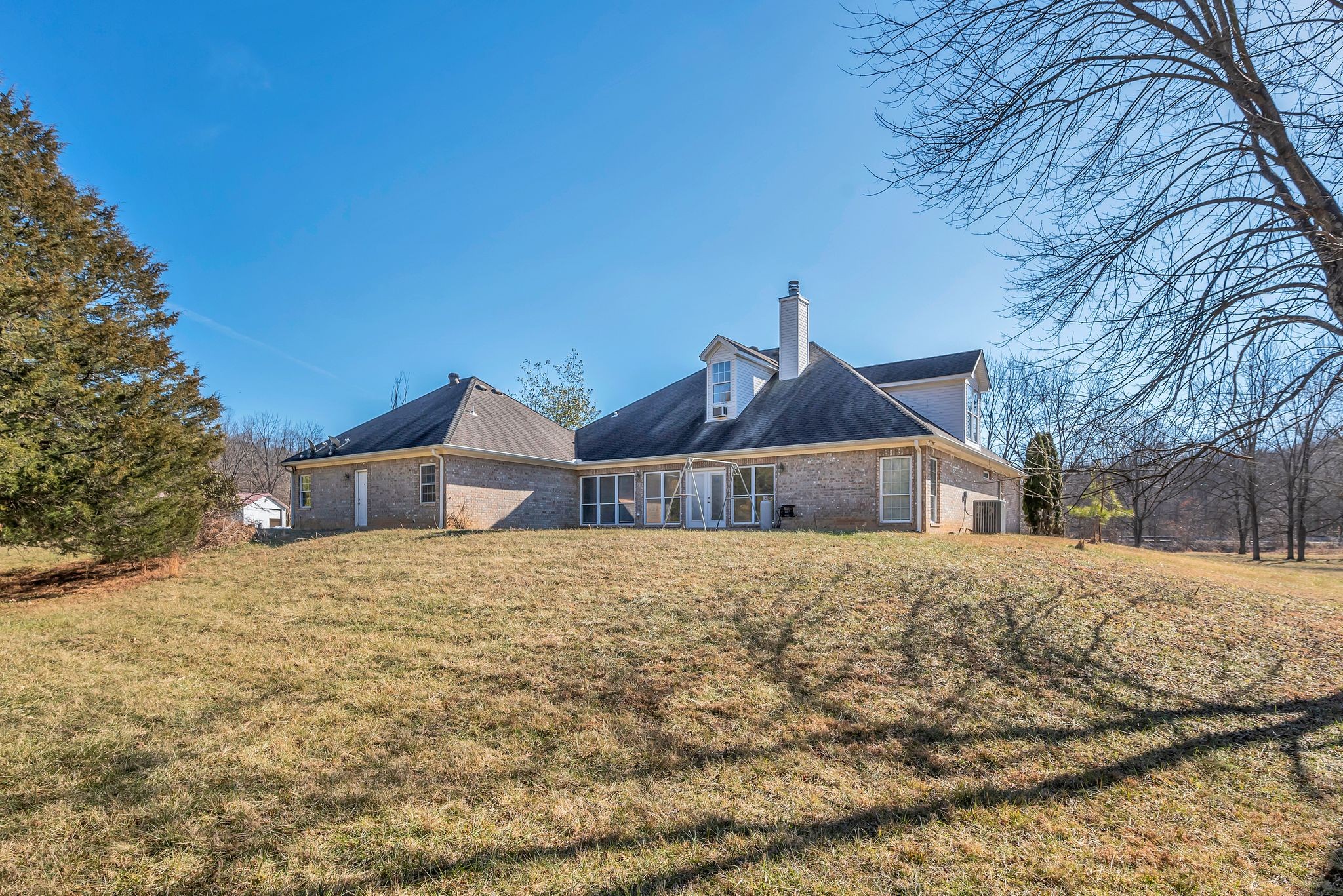 5322 Huffman Road