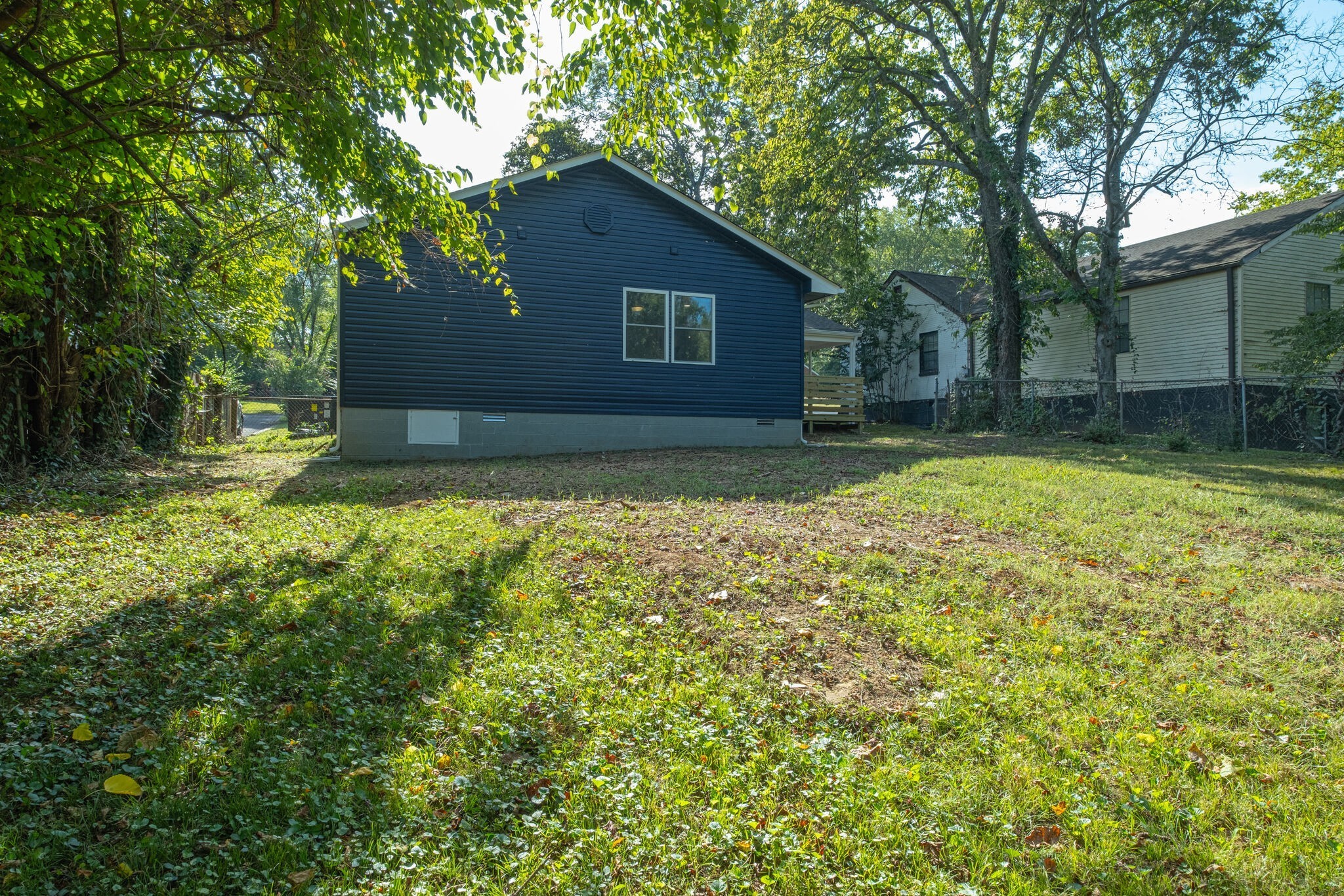 2219 Fernwood Dr