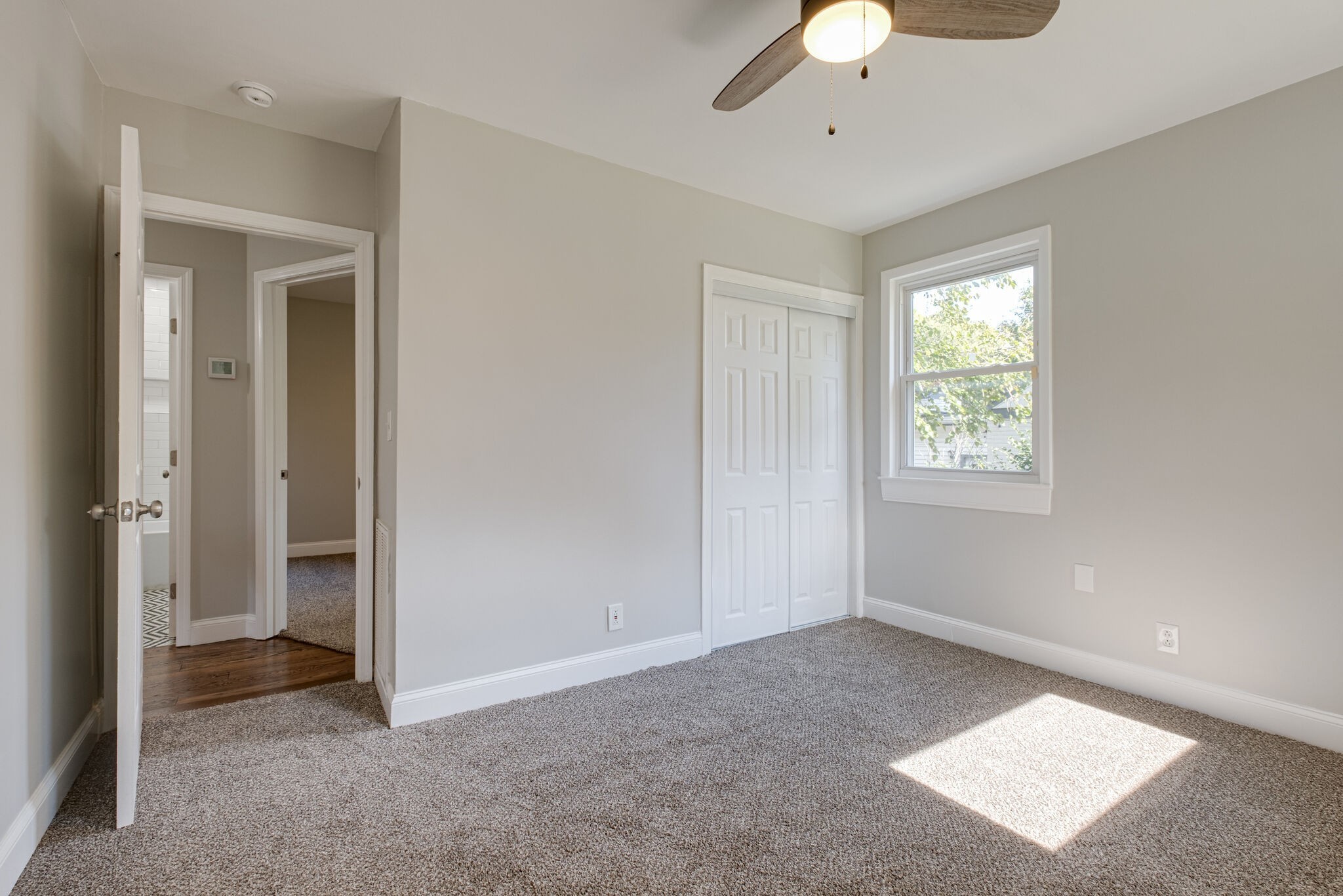 2219 Fernwood Dr