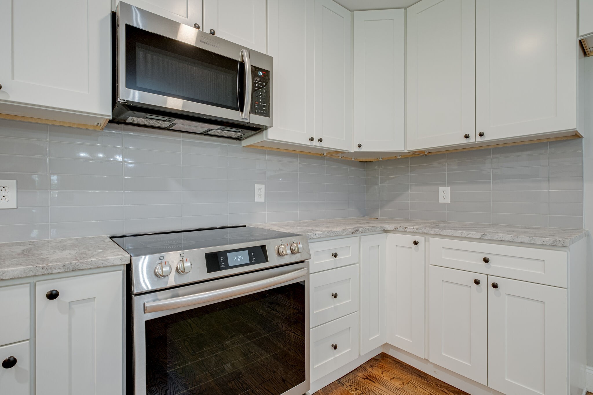 2219 Fernwood Dr
