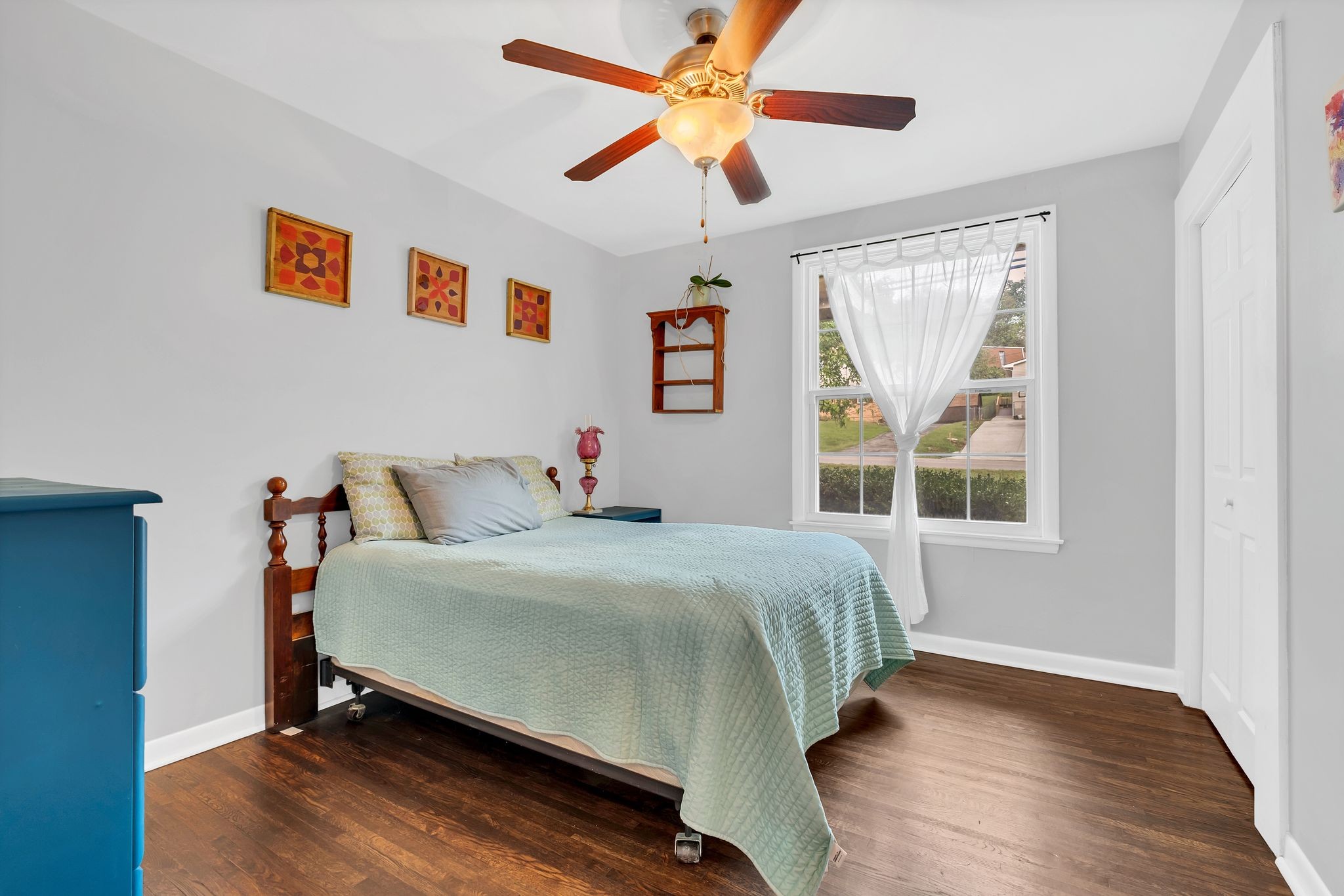 8107 Bonnafair Dr
