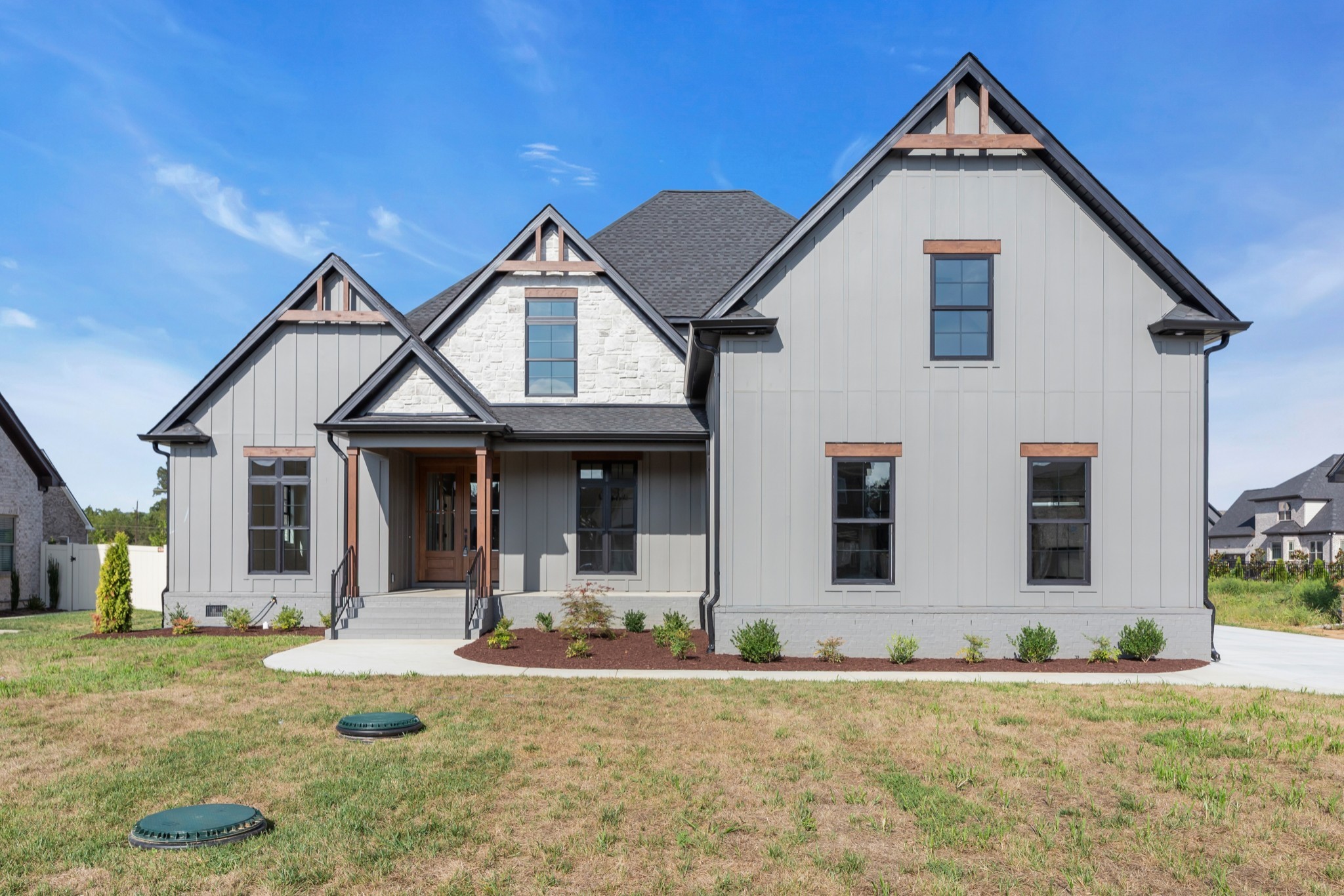 2714 Congress Dr