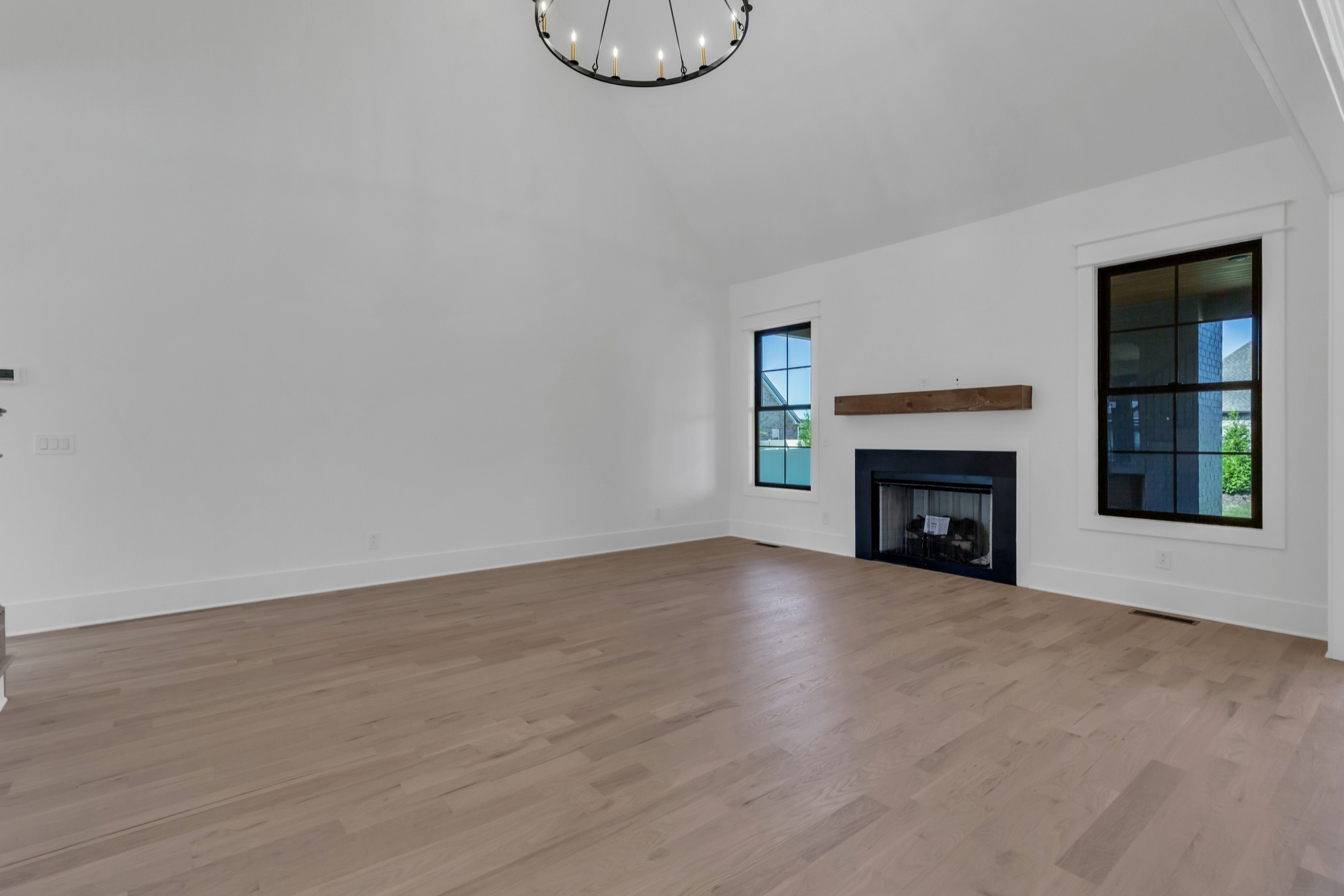 2714 Congress Dr