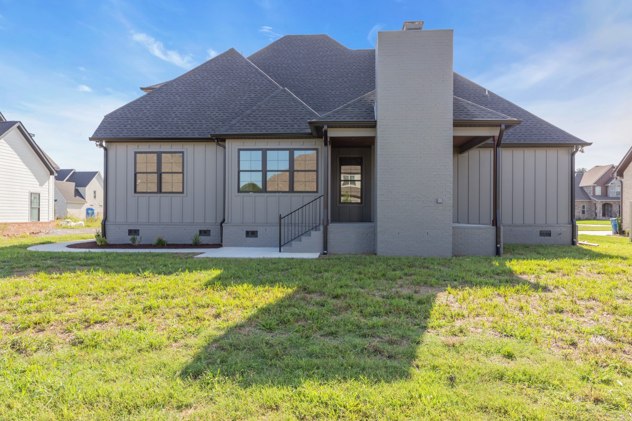 2714 Congress Dr