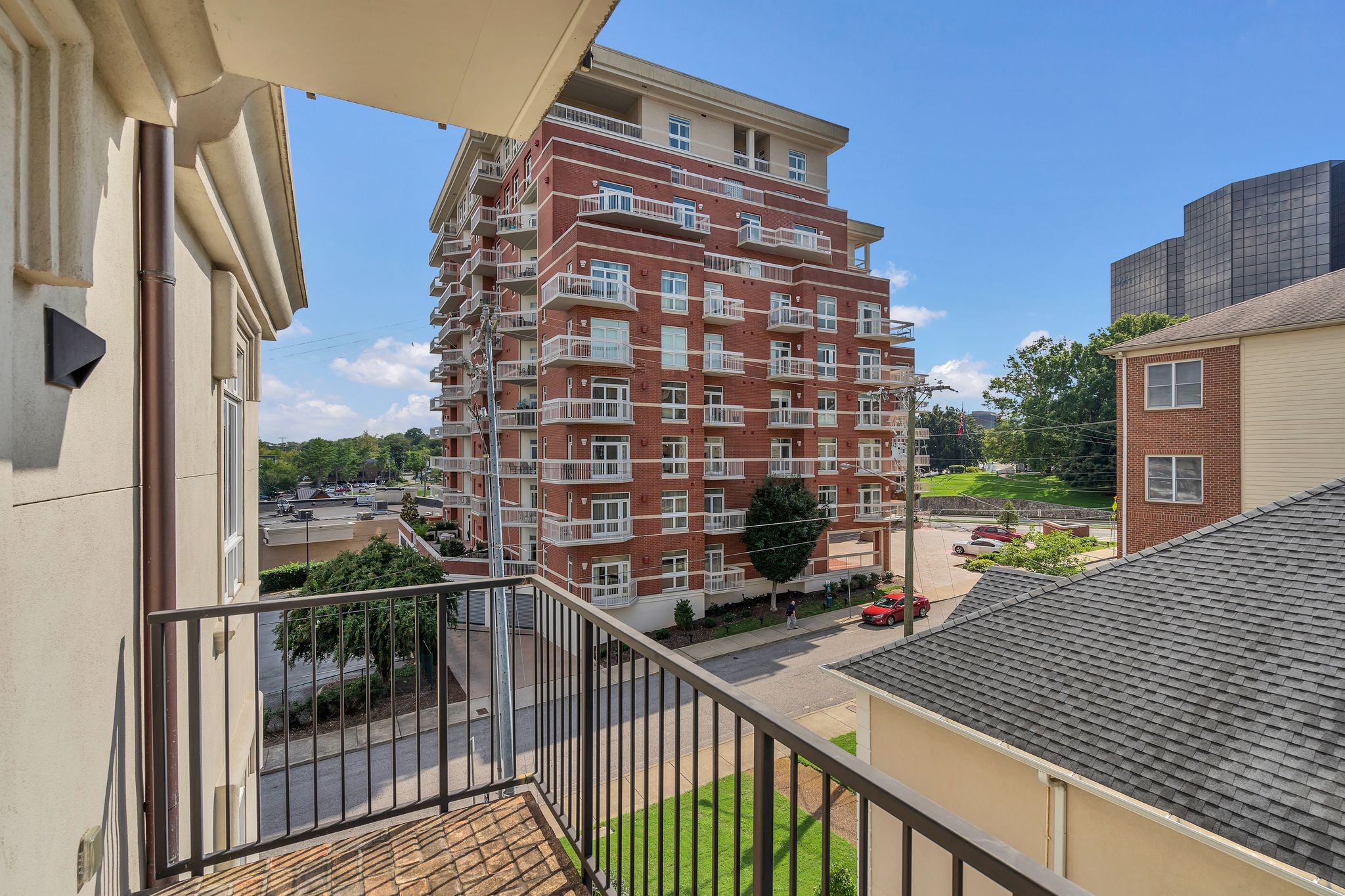 3014 Hedrick St Unit: 401