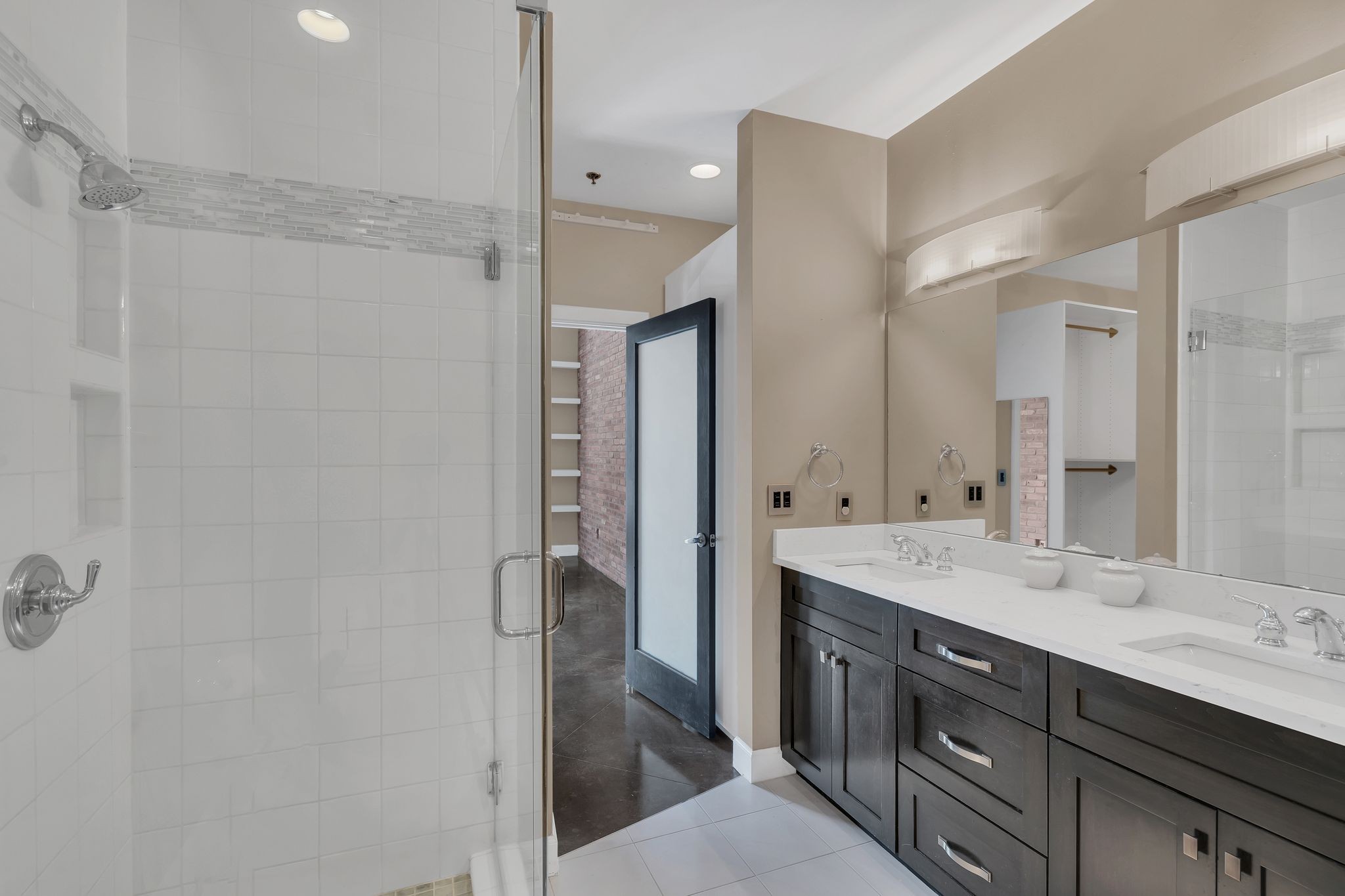 3014 Hedrick St Unit: 401
