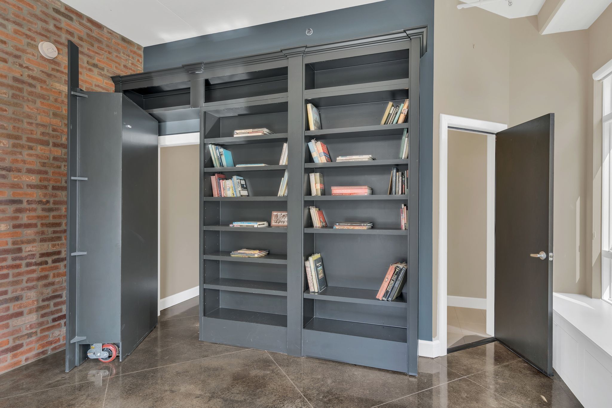 3014 Hedrick St Unit: 401