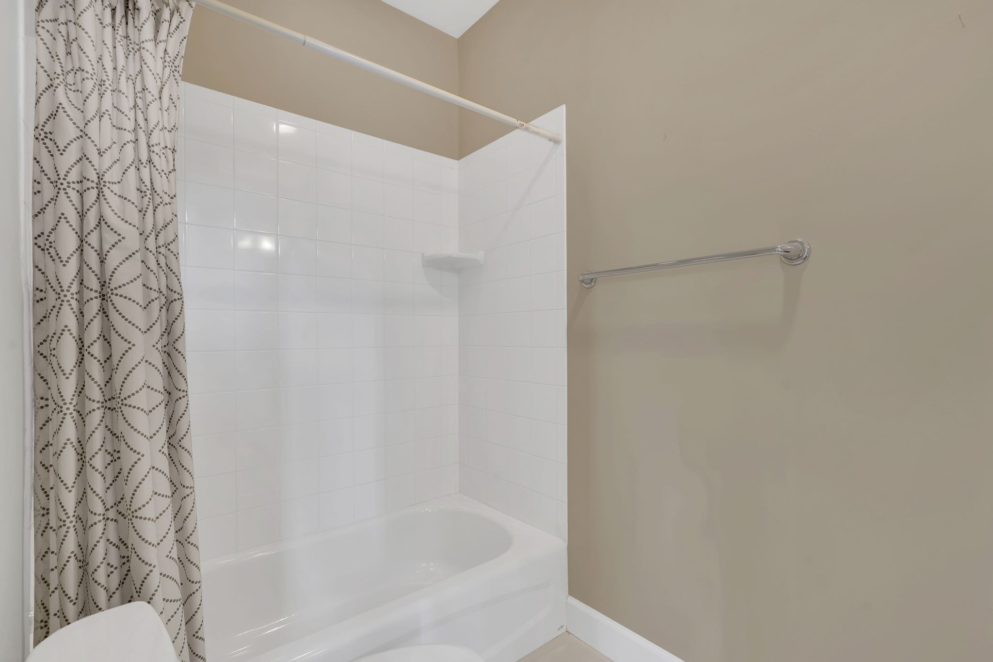 3014 Hedrick St Unit: 401