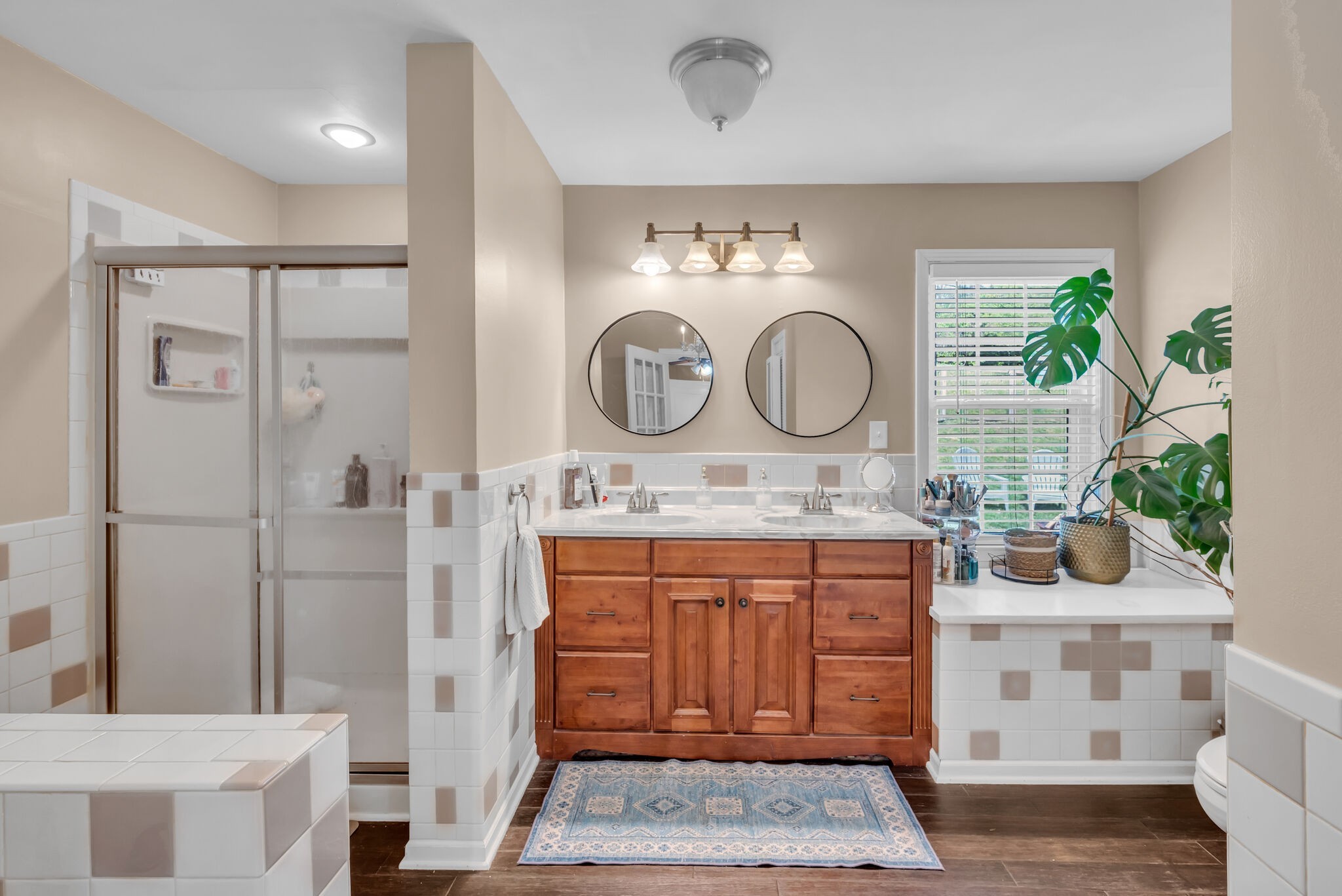 228 Graylynn Dr