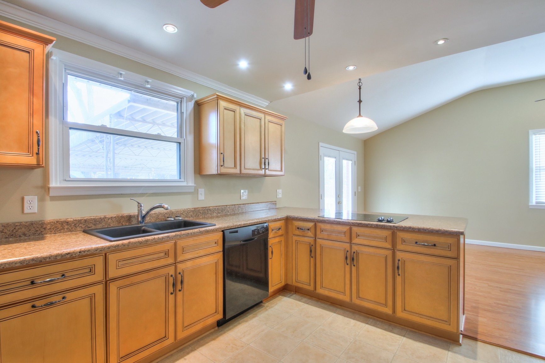 5014 W Durrett Dr