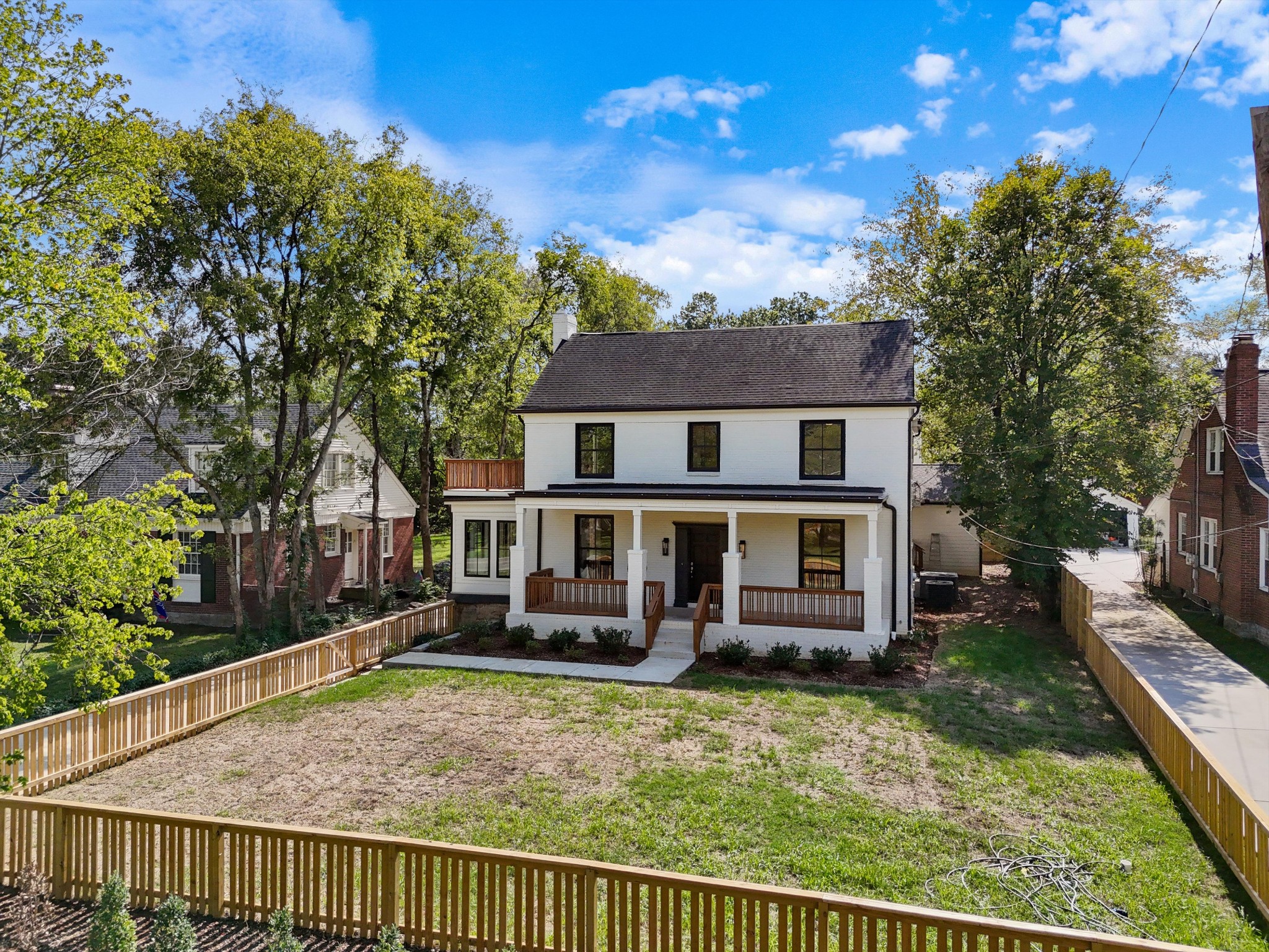 1509A Woodmont Blvd
