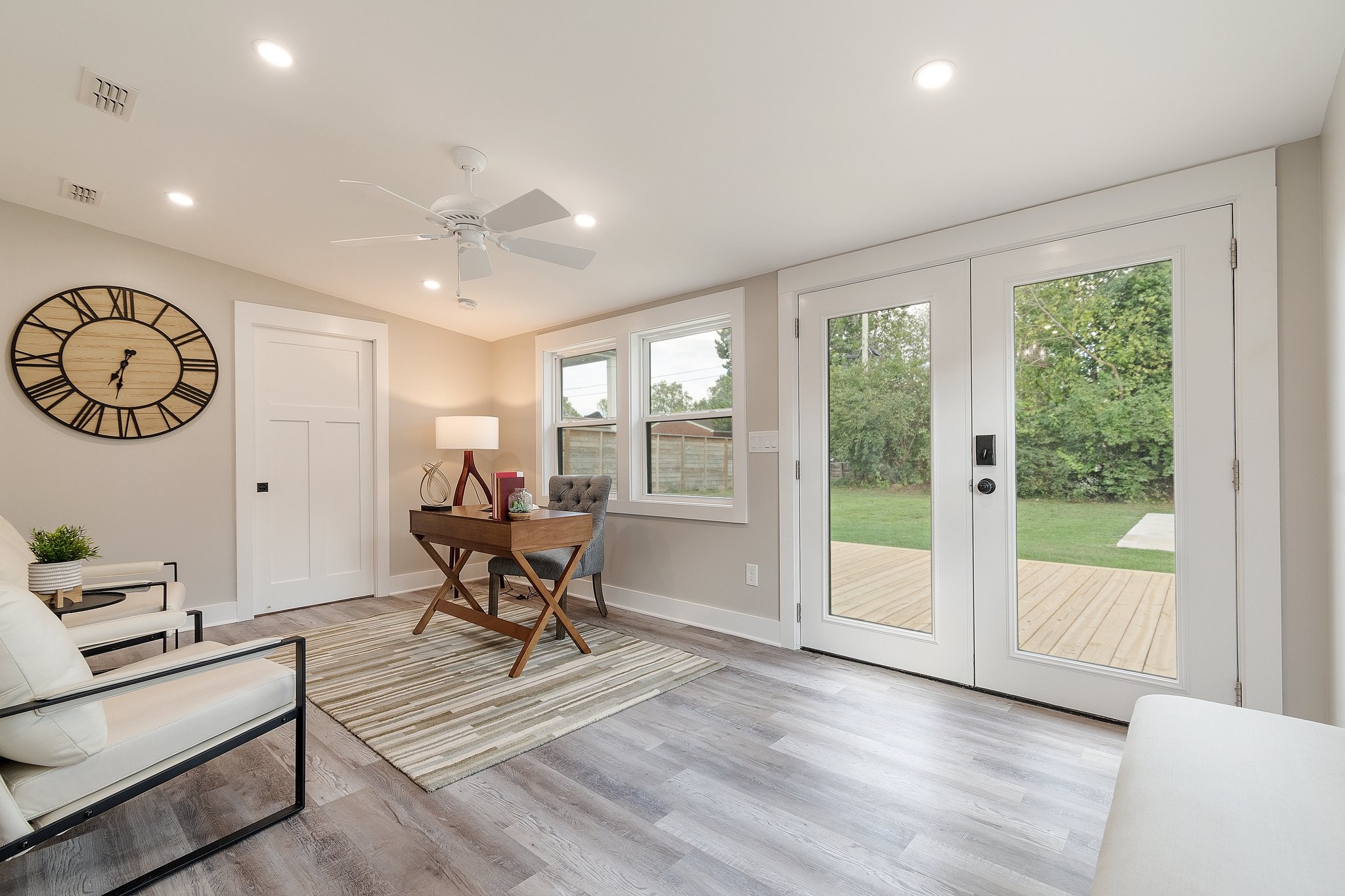 1305 Chickering Dr