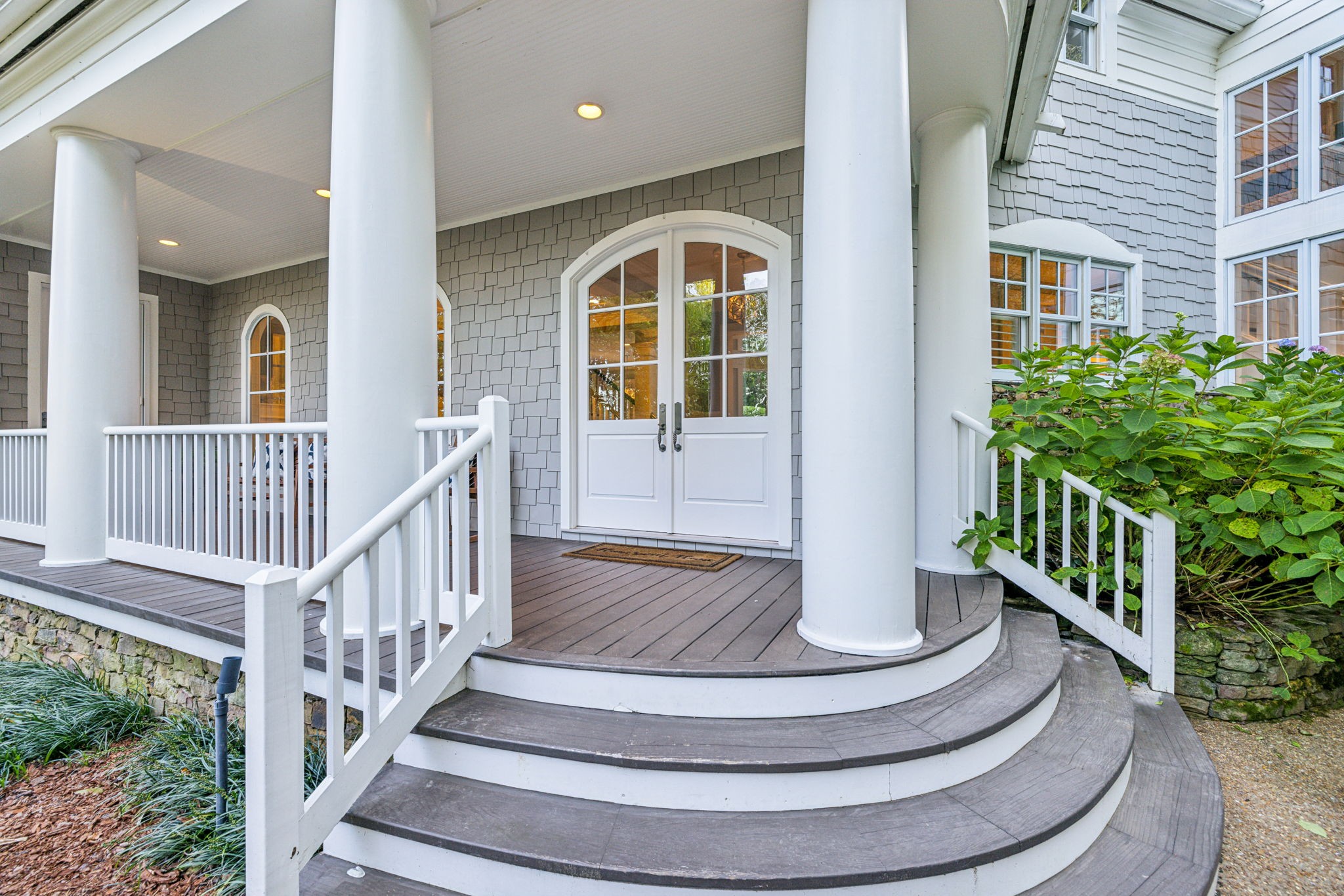 6351 Shadow Ridge