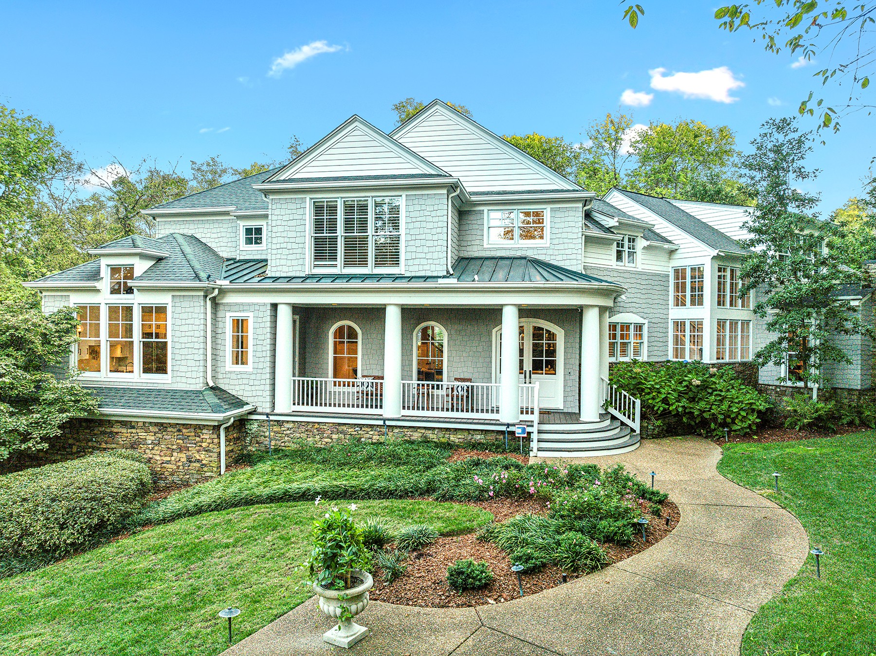 6351 Shadow Ridge
