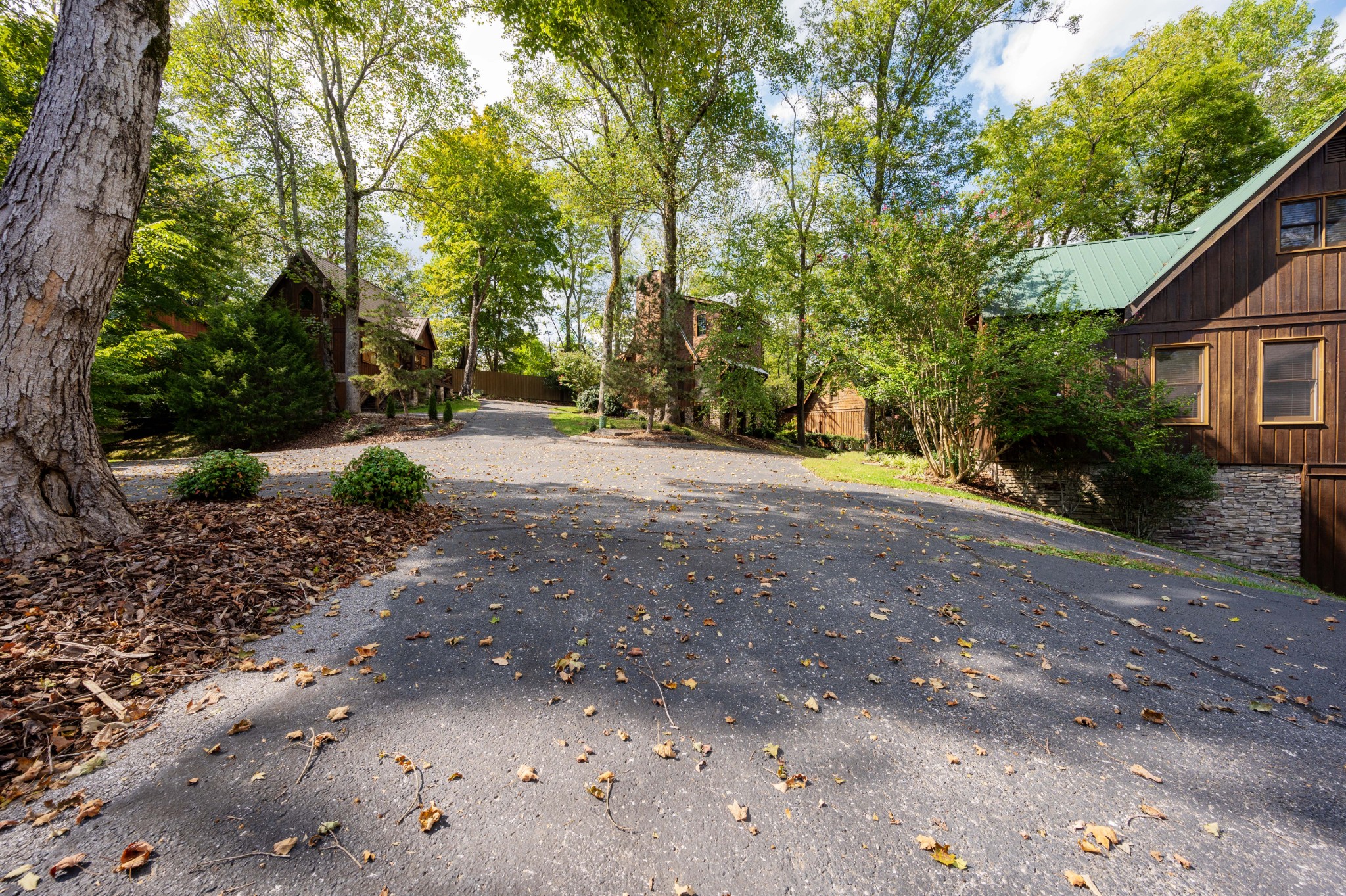 135 Village Way
