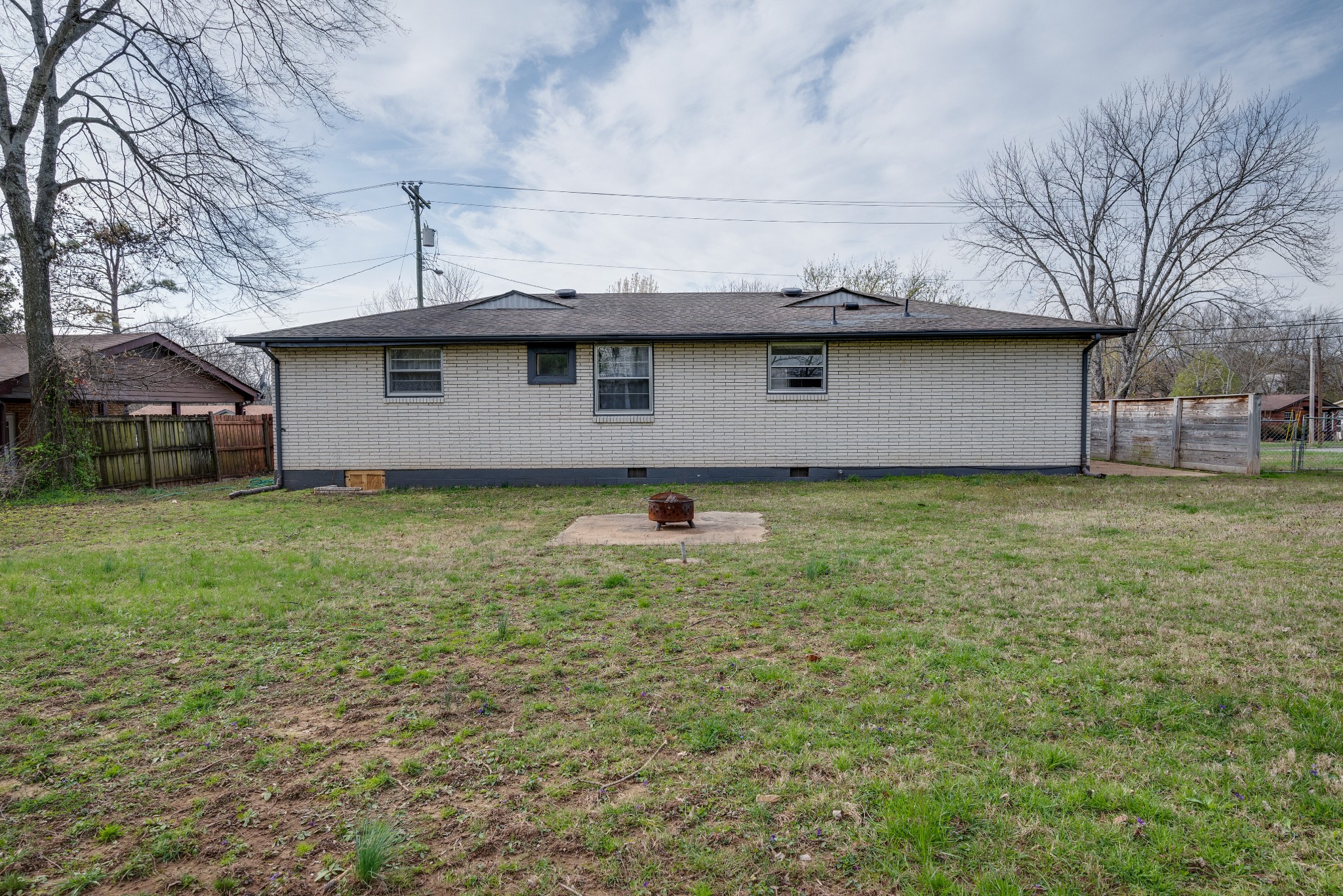 3254 Vailview Dr