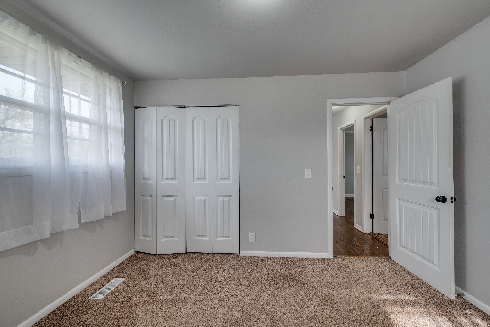 3254 Vailview Dr