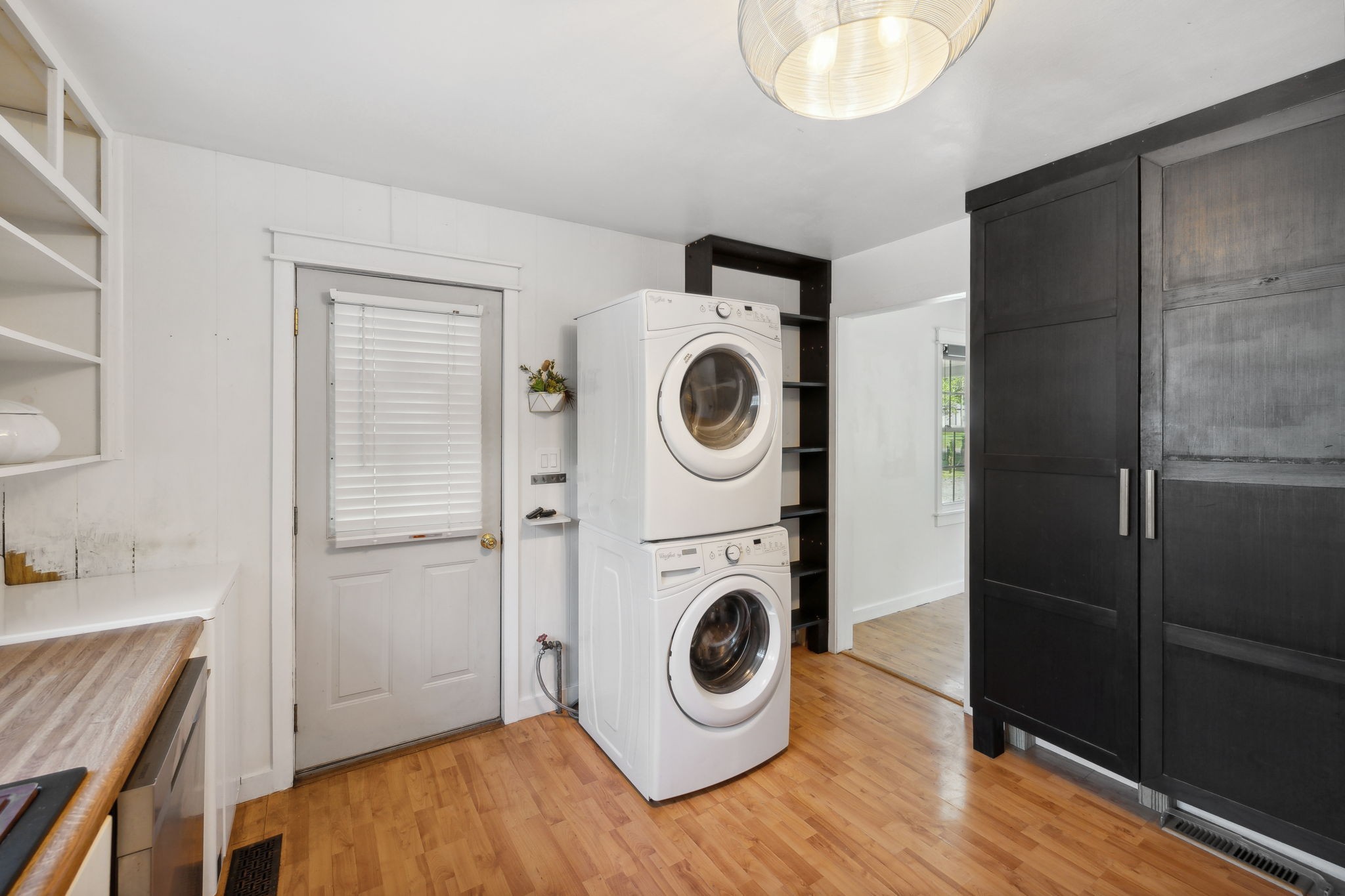 108 Main St, W