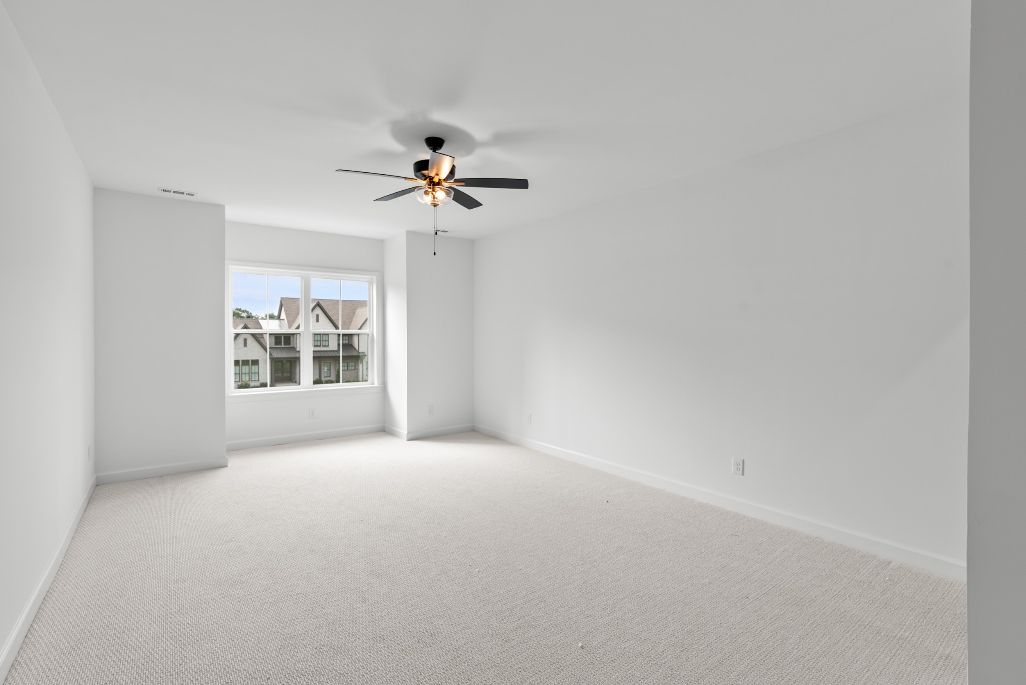 1683 Geralds Dr