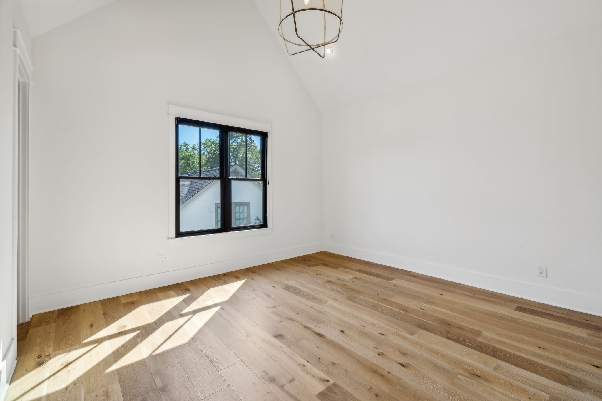 1108 Grandview