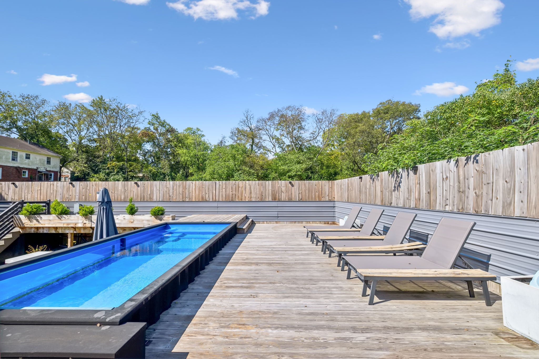 1108 Grandview
