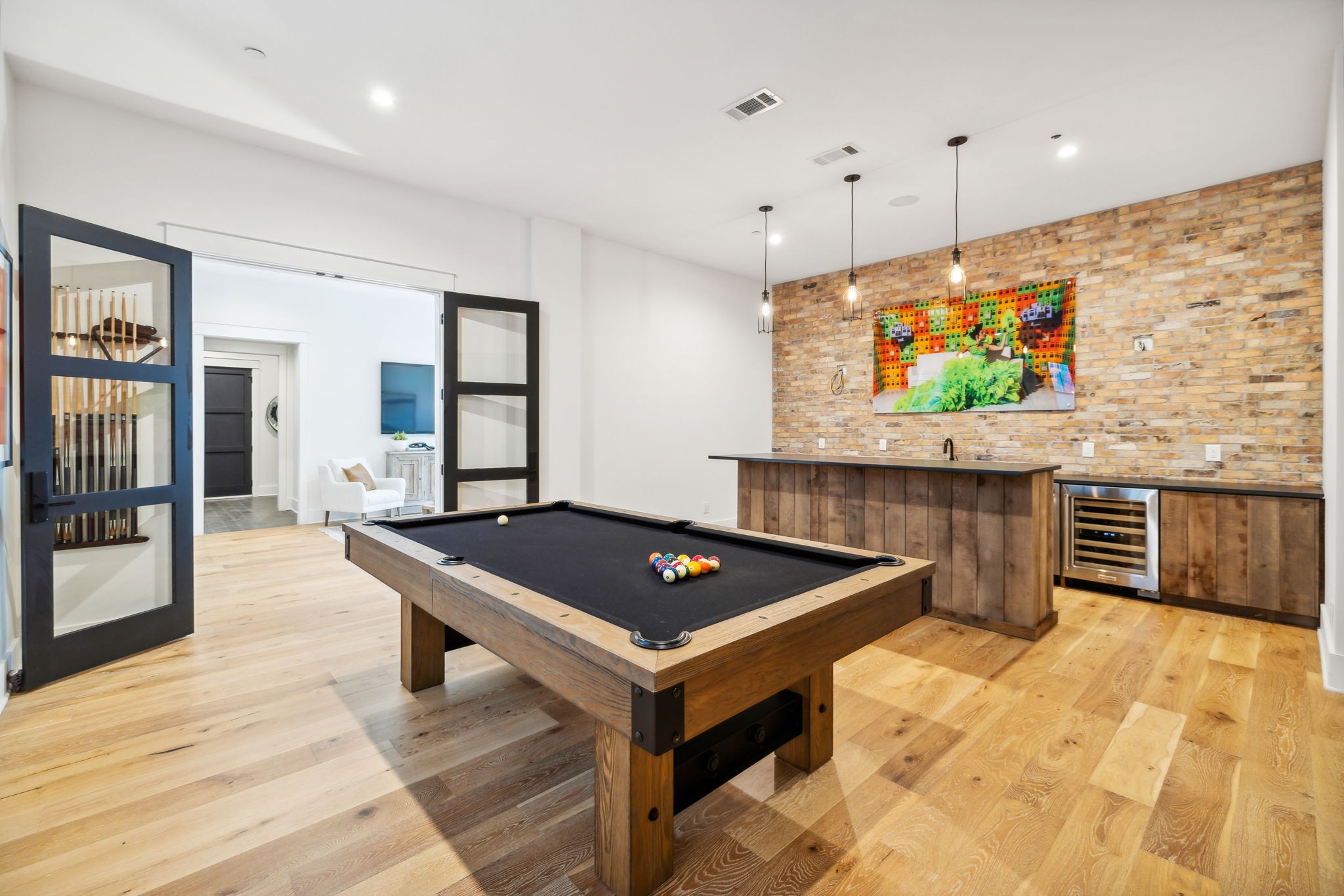 1108 Grandview