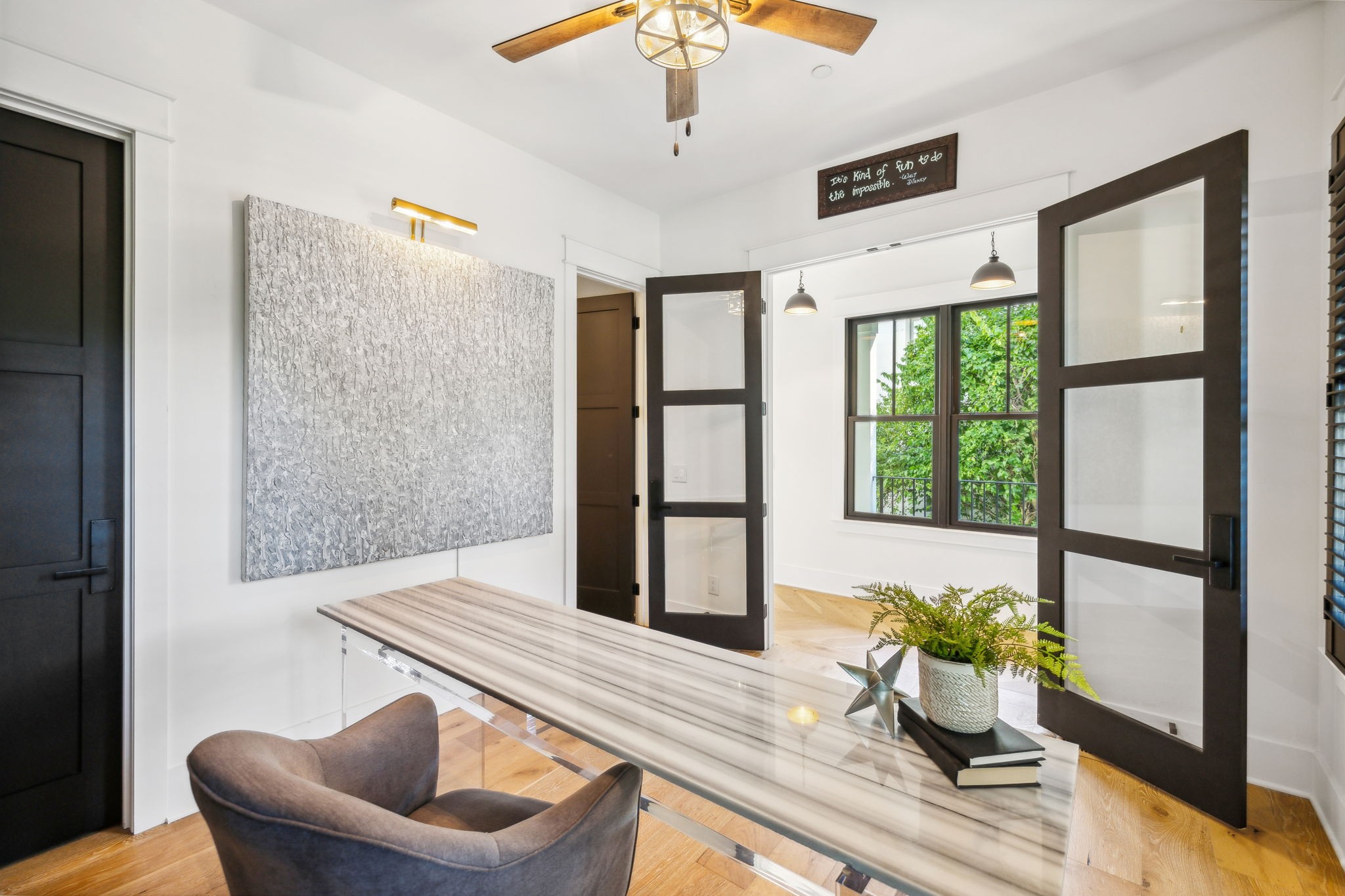 1108 Grandview