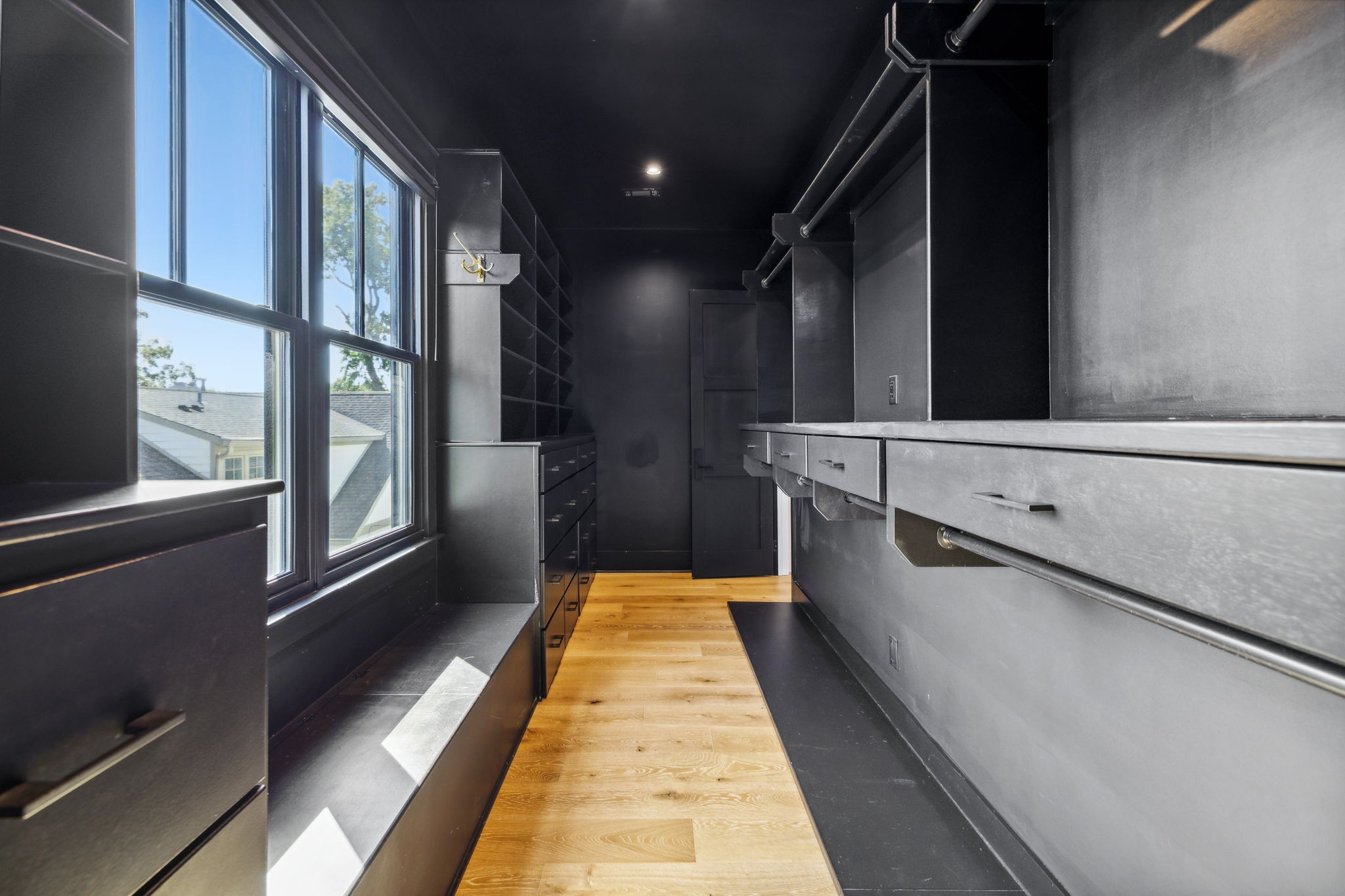 1108 Grandview