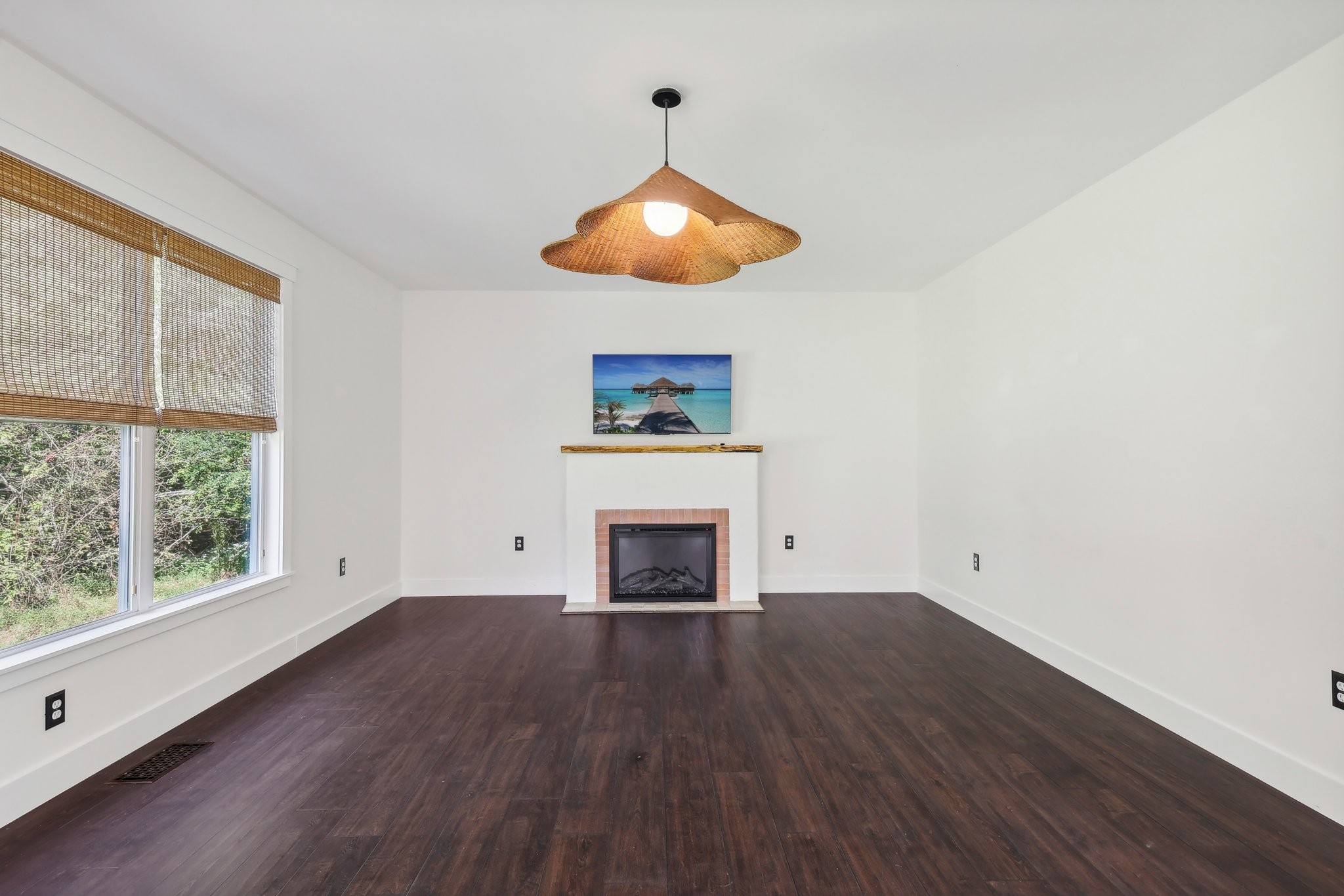 3392 Earhart Rd