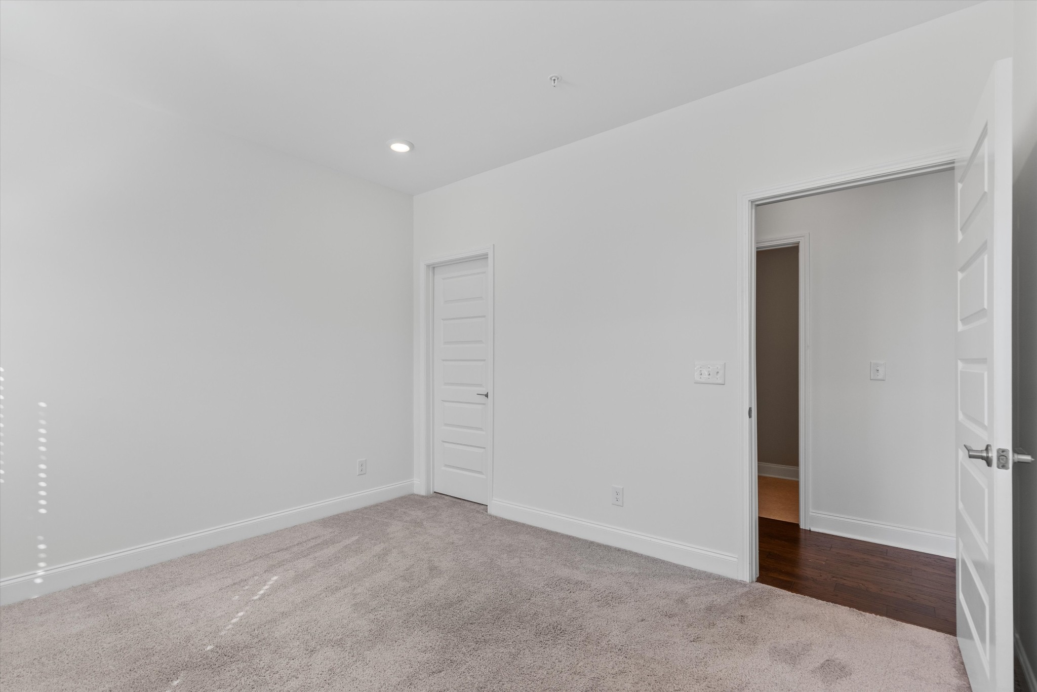 900 Vintage Green Ln Unit: 204
