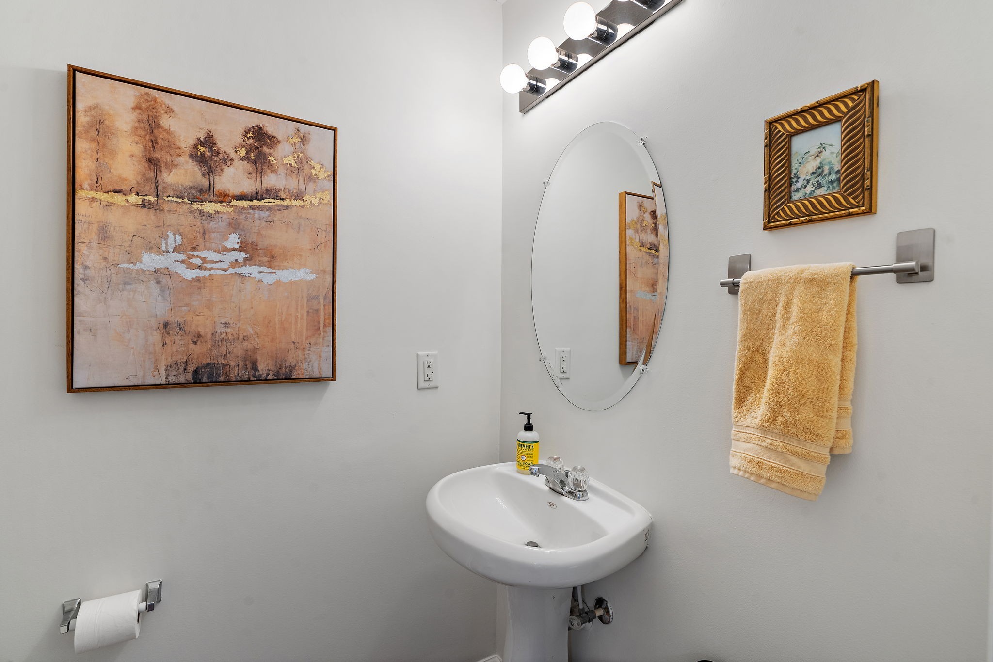 109 Shadow Glen Dr