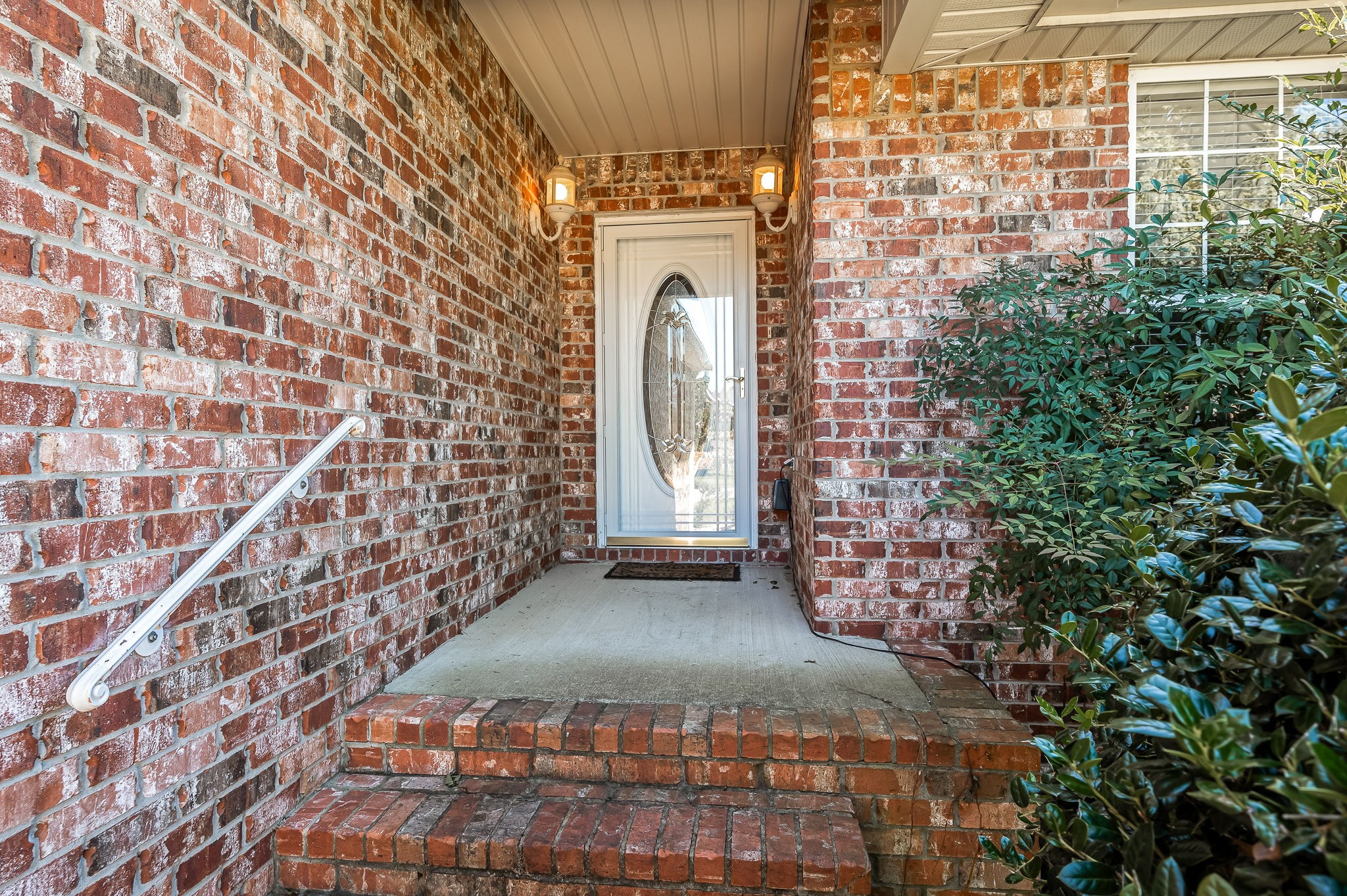 2708 Comer Dr