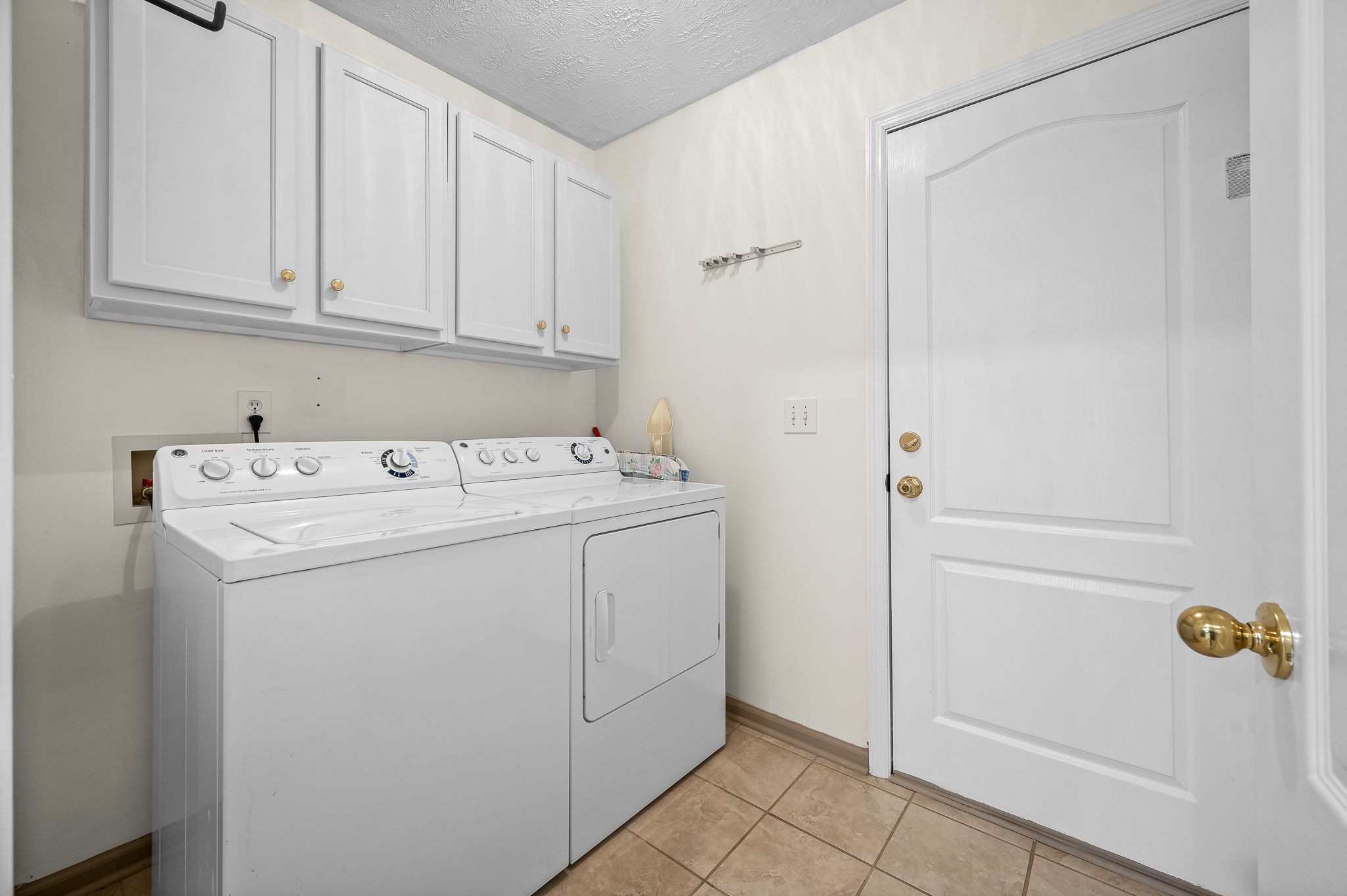 2708 Comer Dr