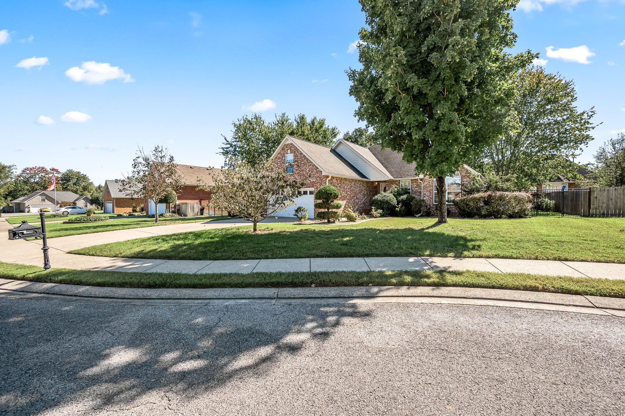 2708 Comer Dr