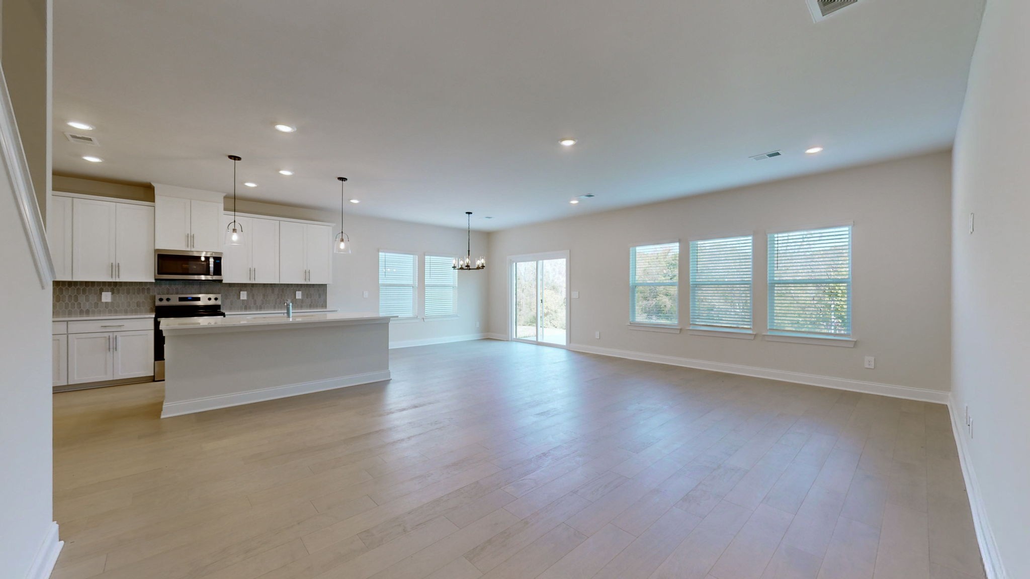 4952 Myra Dr