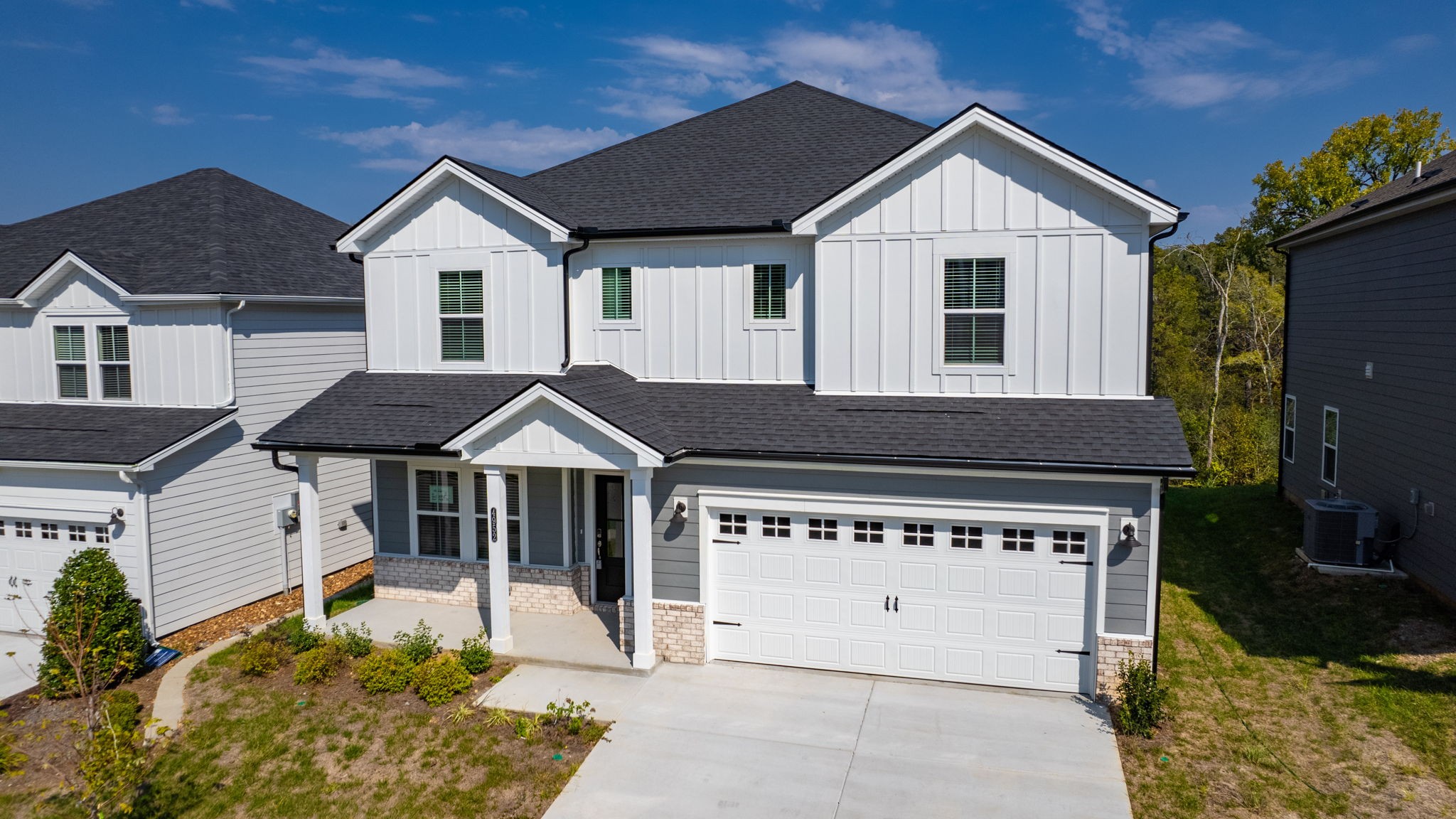 4952 Myra Dr