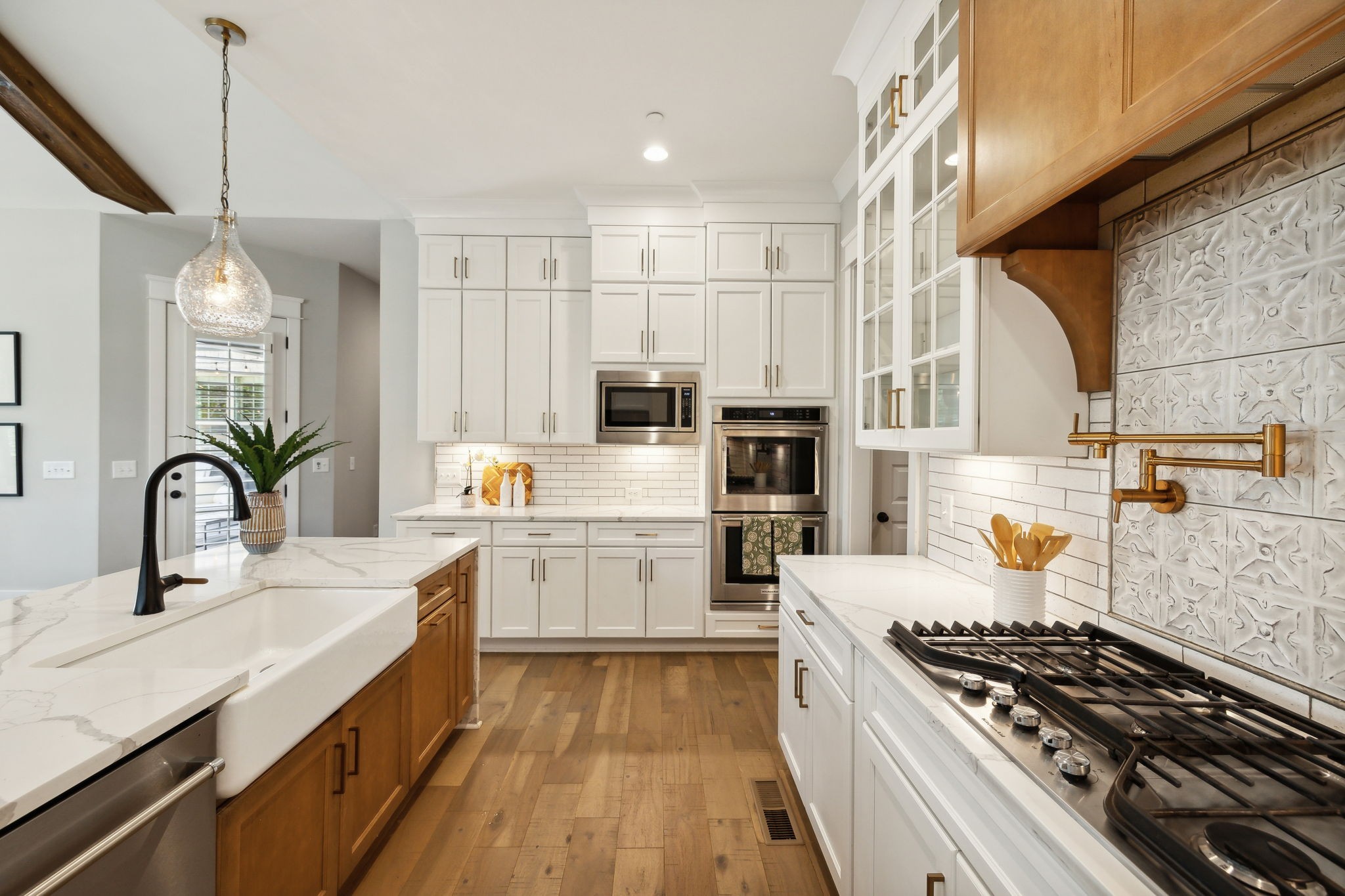 220 Bishops Gate Dr